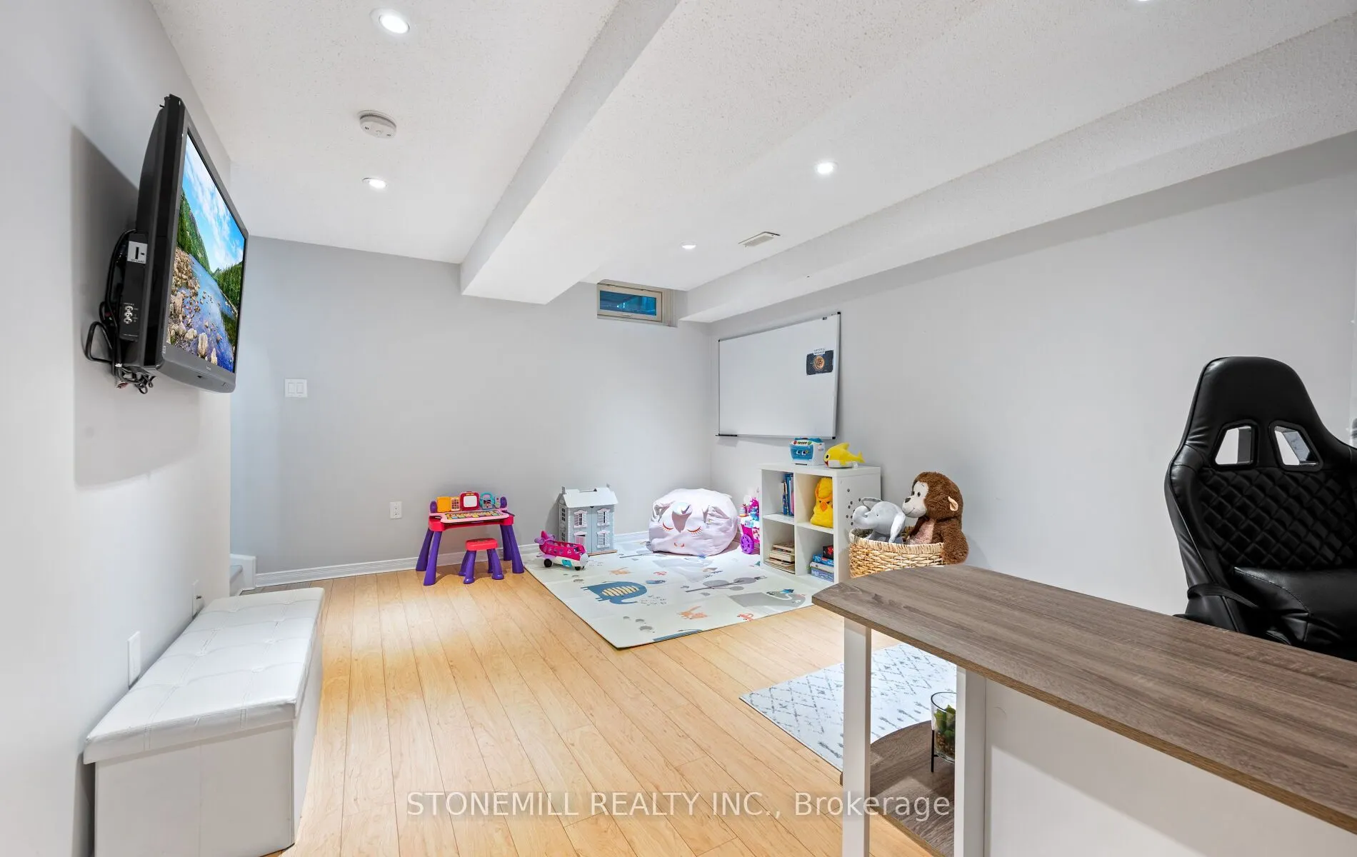 4200 Kilmer Drive, #12