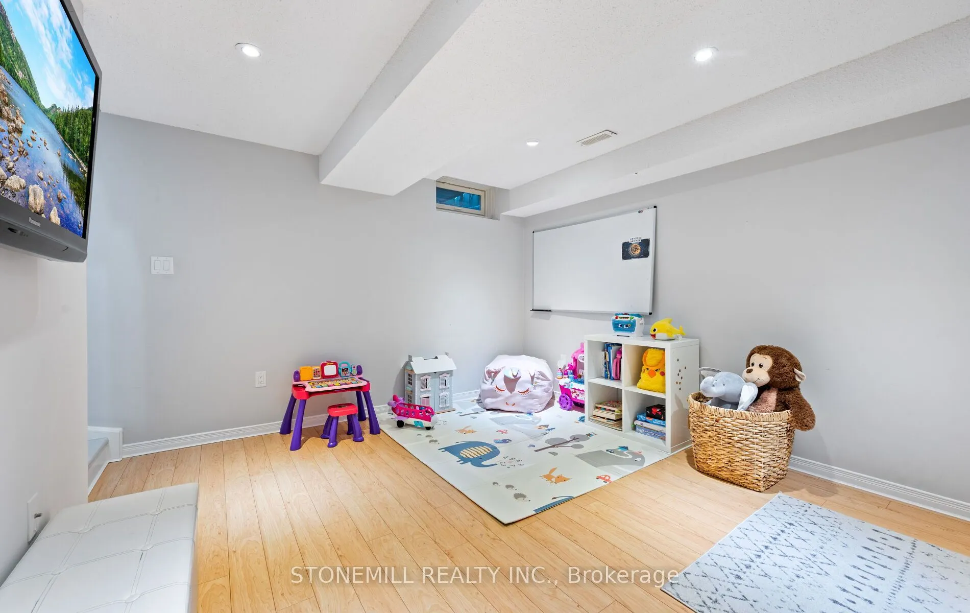 4200 Kilmer Drive, #12