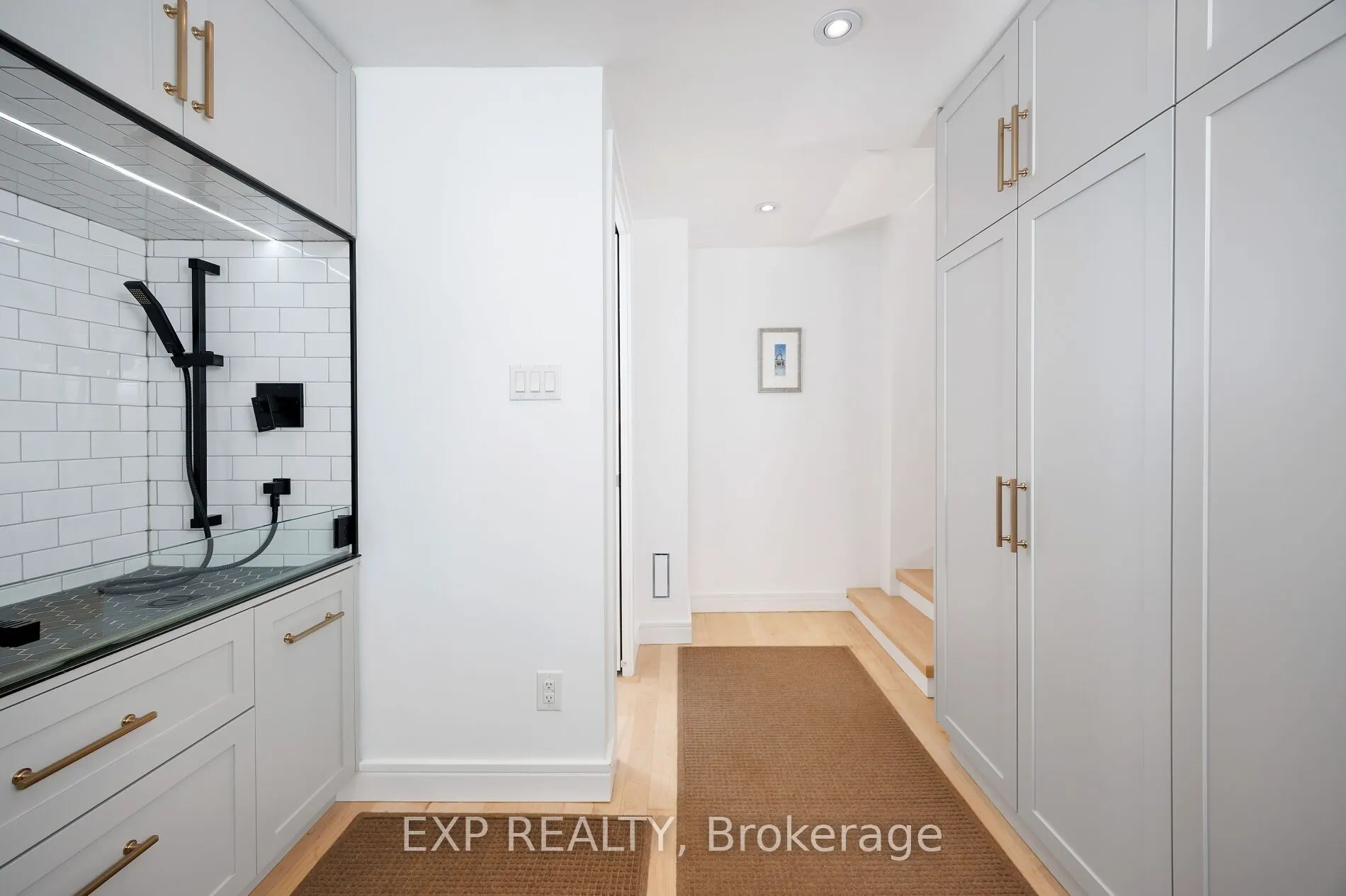 870 Royal York Road