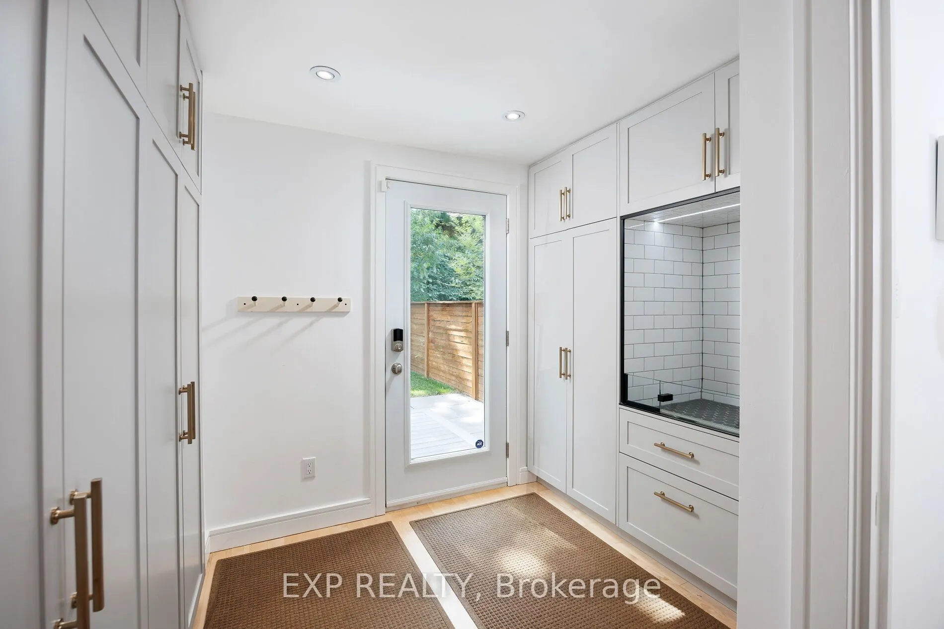 870 Royal York Road