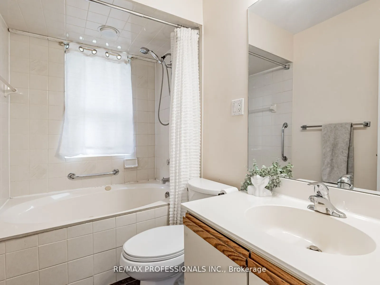281 Jeffcoat Drive