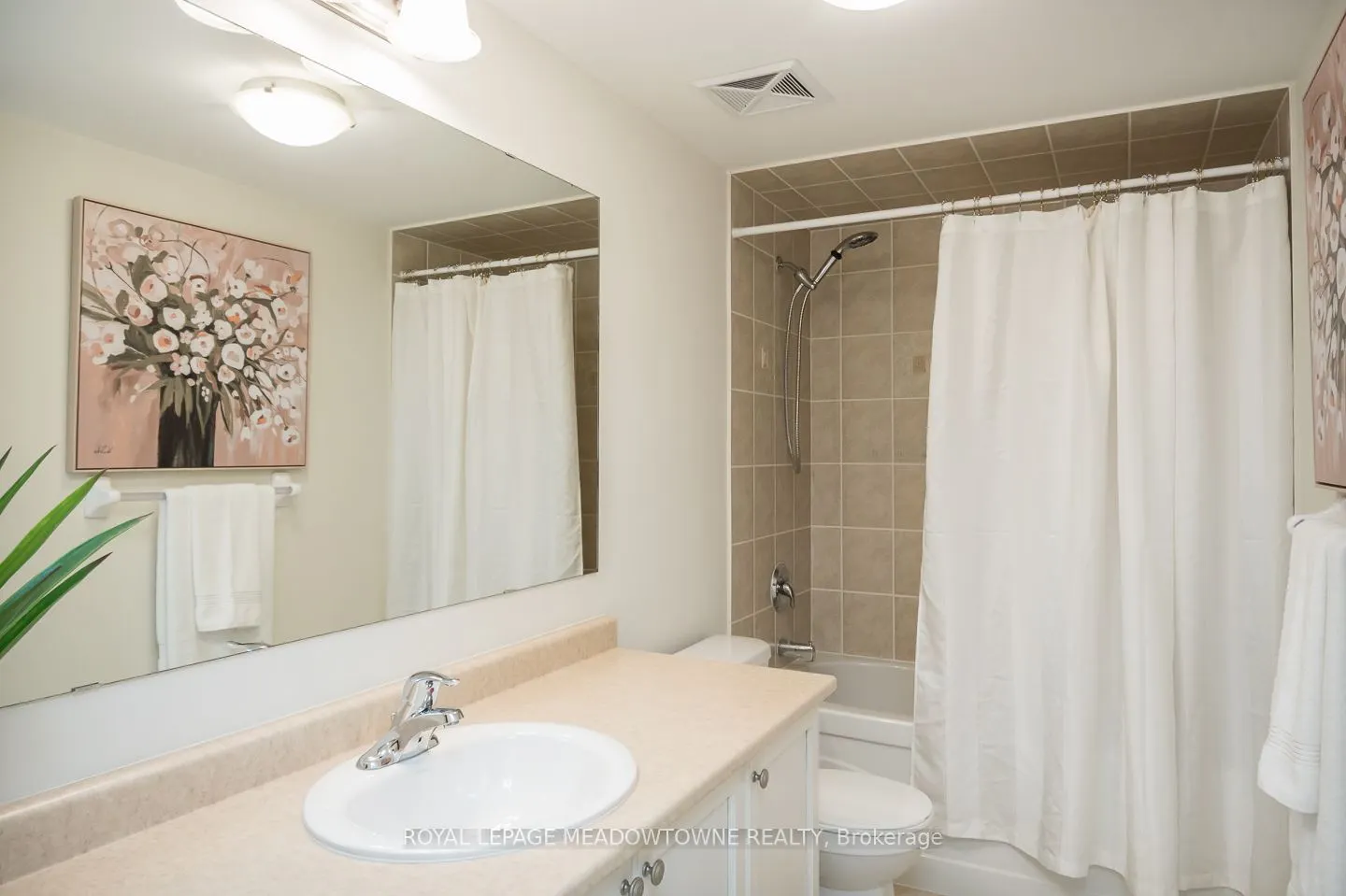 3355 Thomas Street, #10