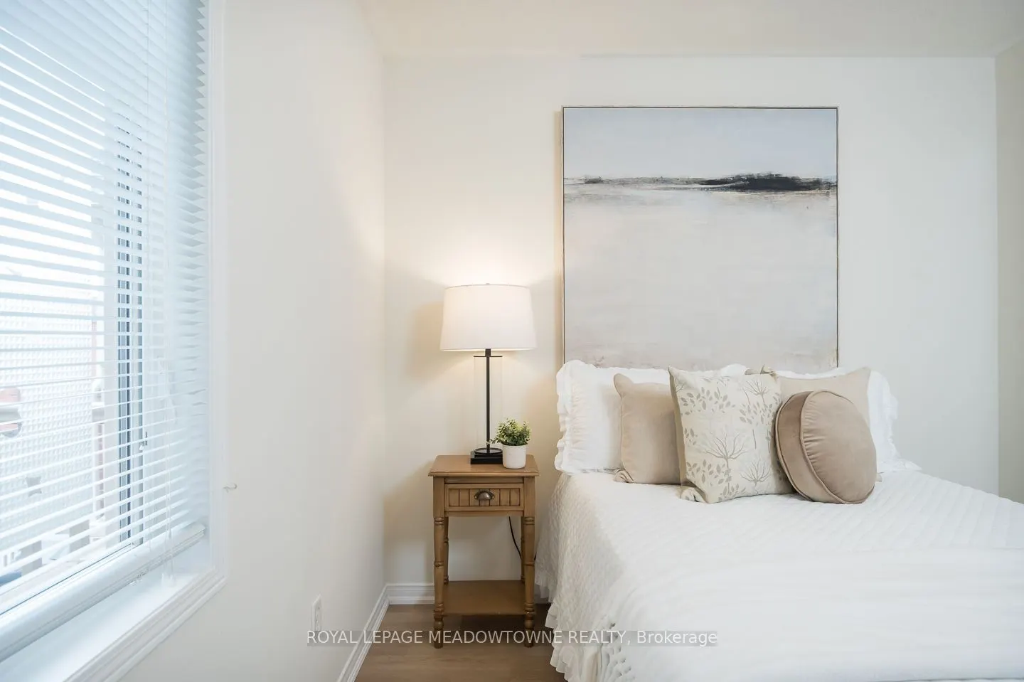 3355 Thomas Street, #10