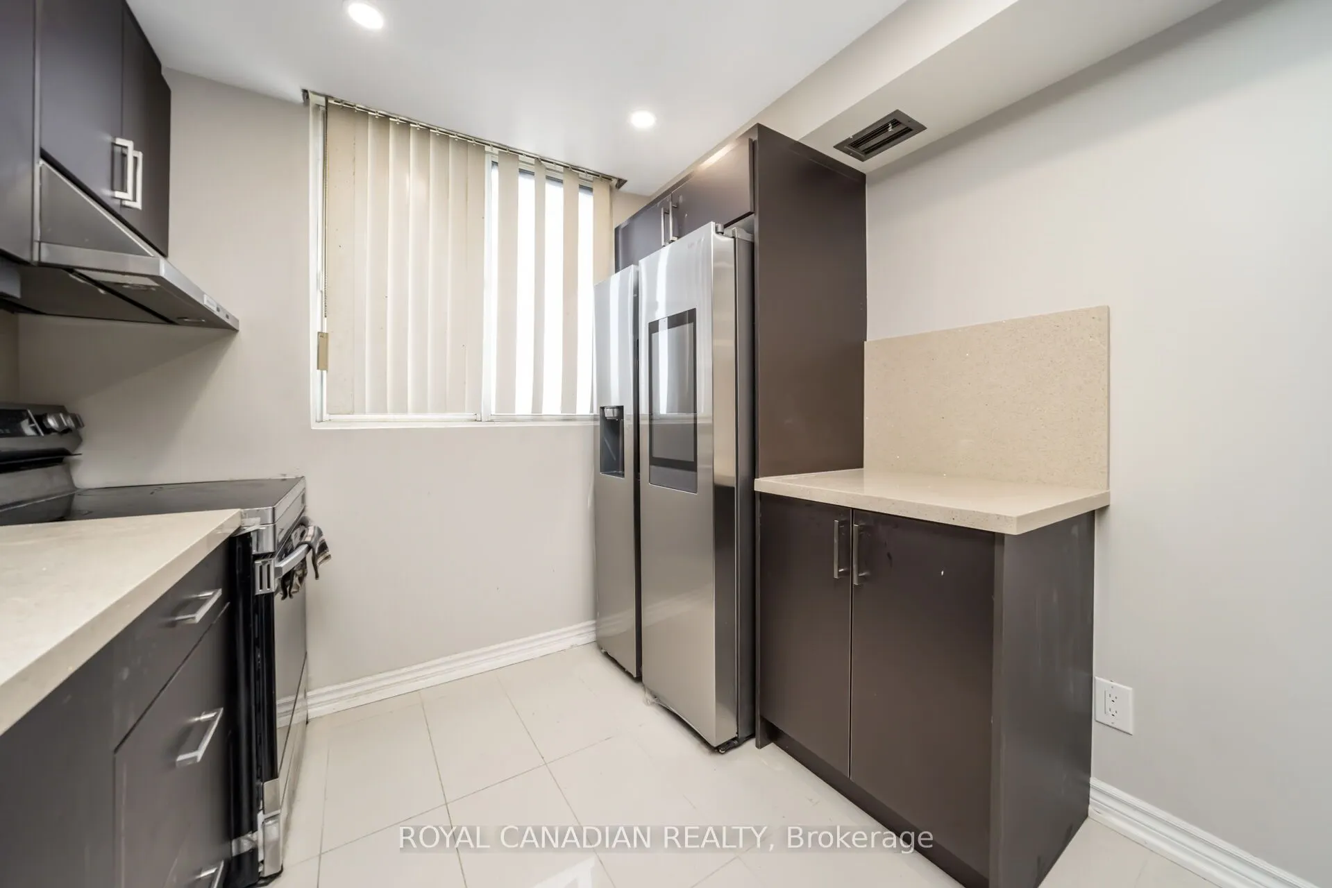 115 Hillcrest Avenue, #1904