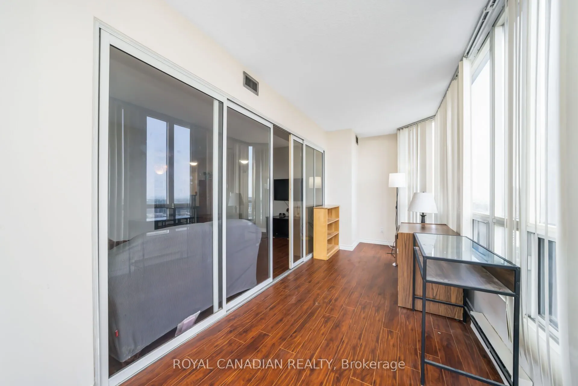 115 Hillcrest Avenue, #1904
