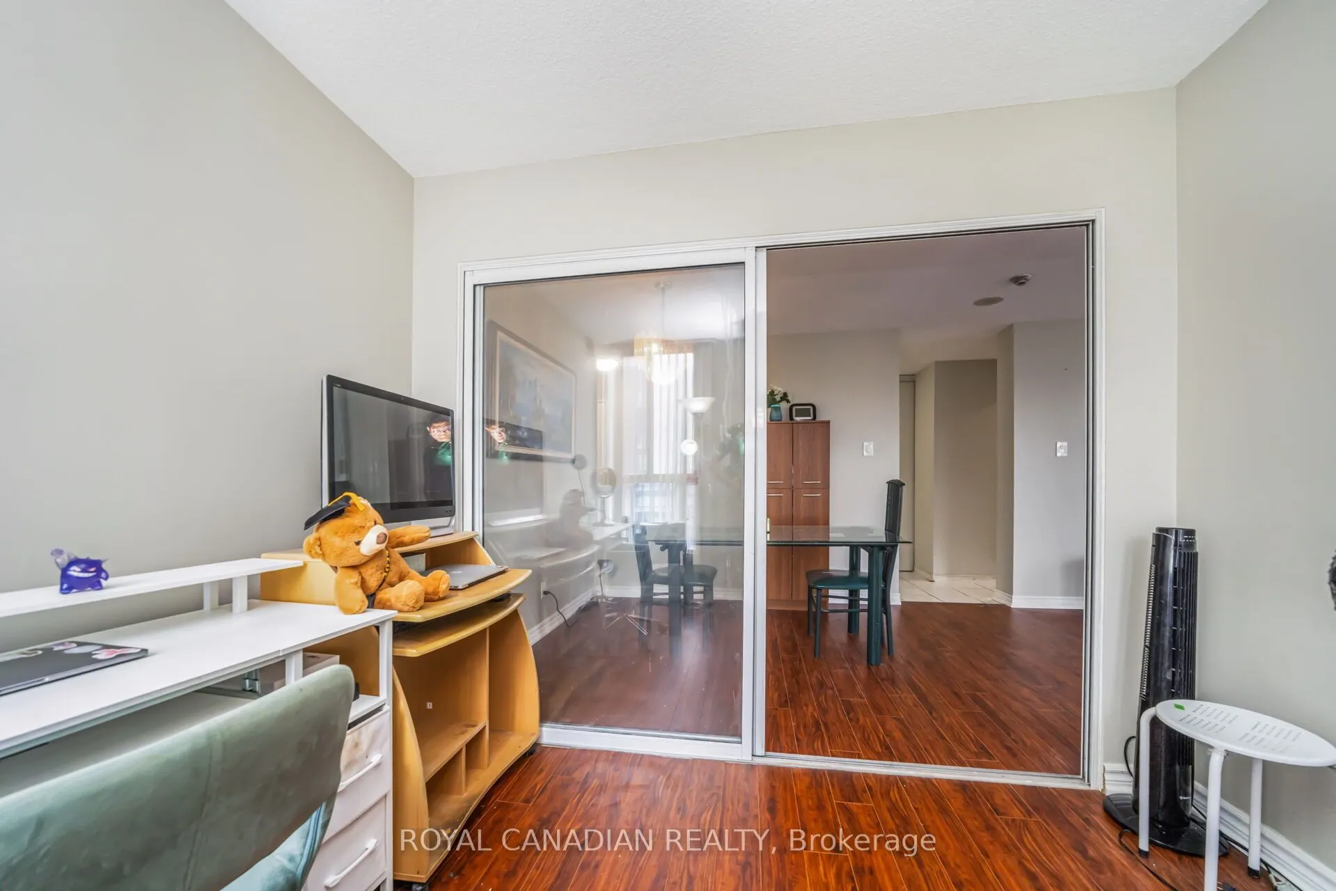 115 Hillcrest Avenue, #1904