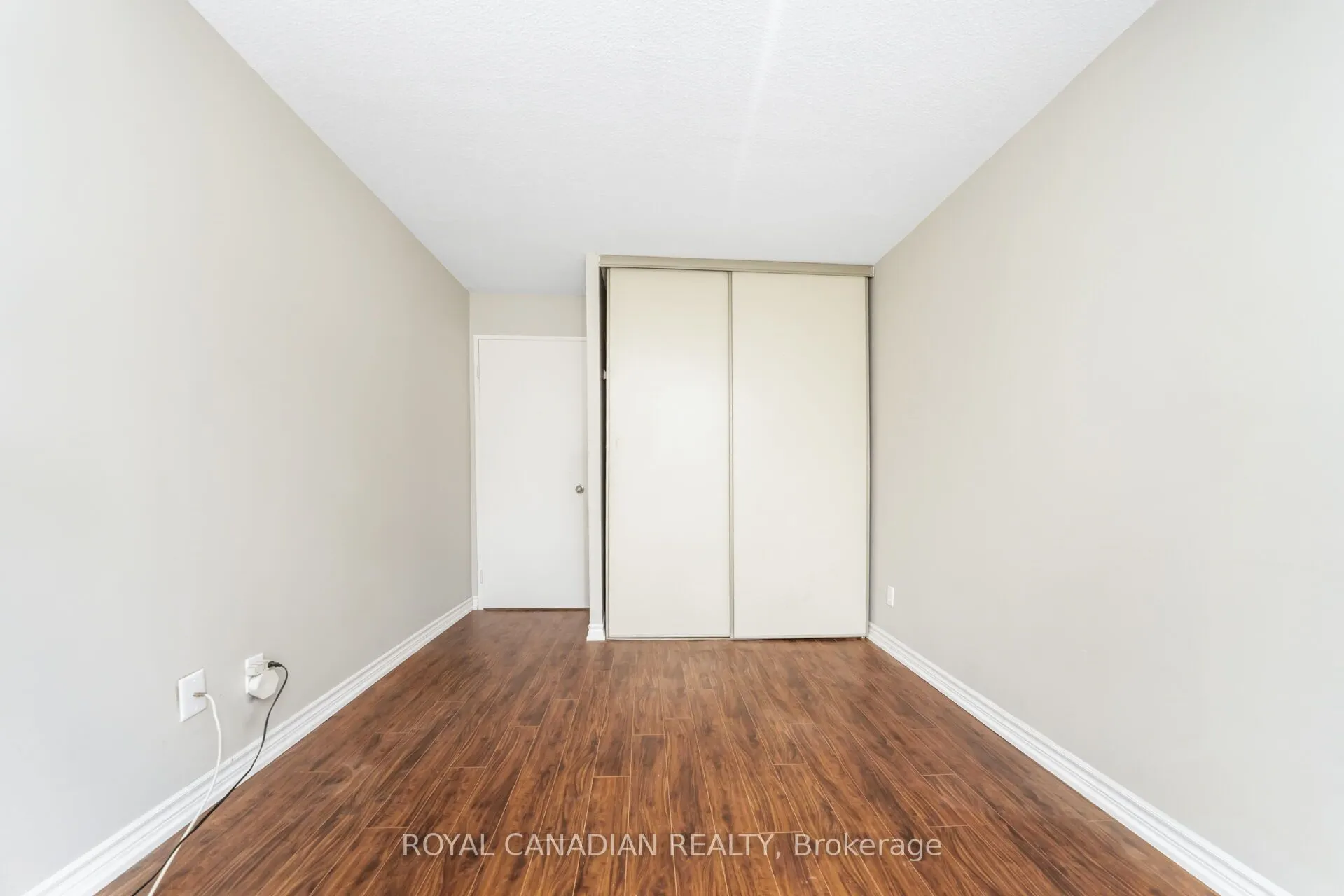 115 Hillcrest Avenue, #1904
