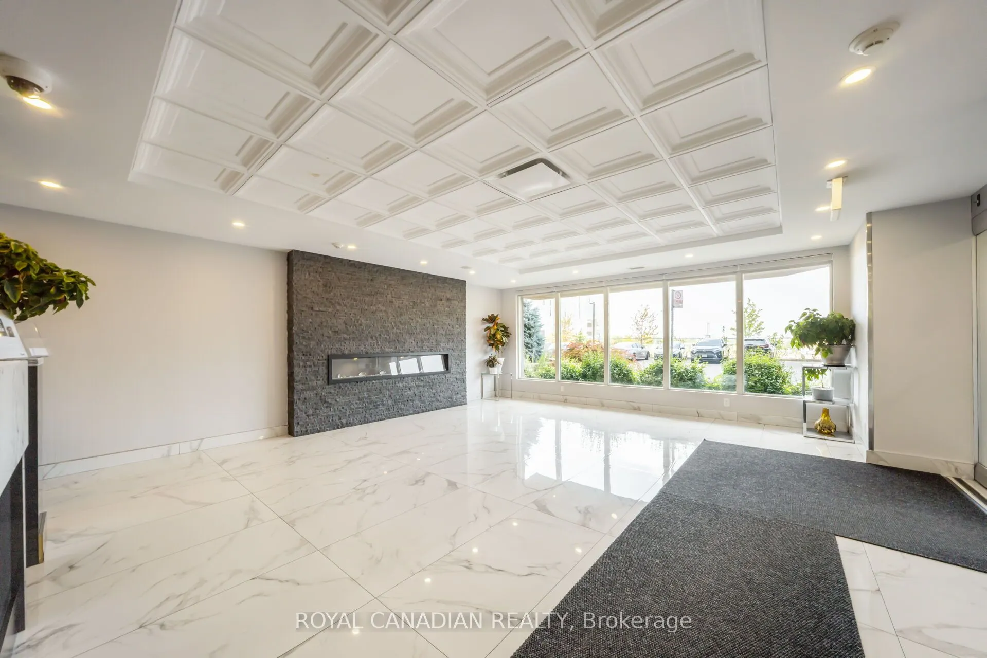 115 Hillcrest Avenue, #1904