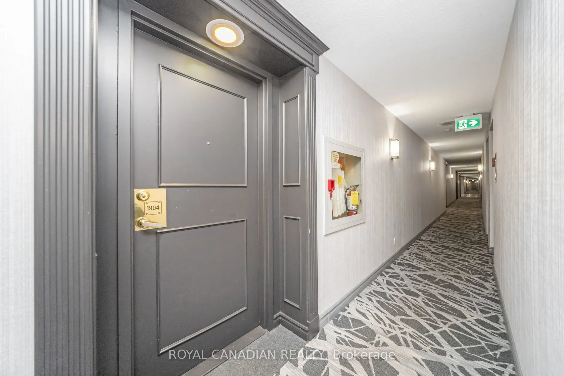 115 Hillcrest Avenue, #1904