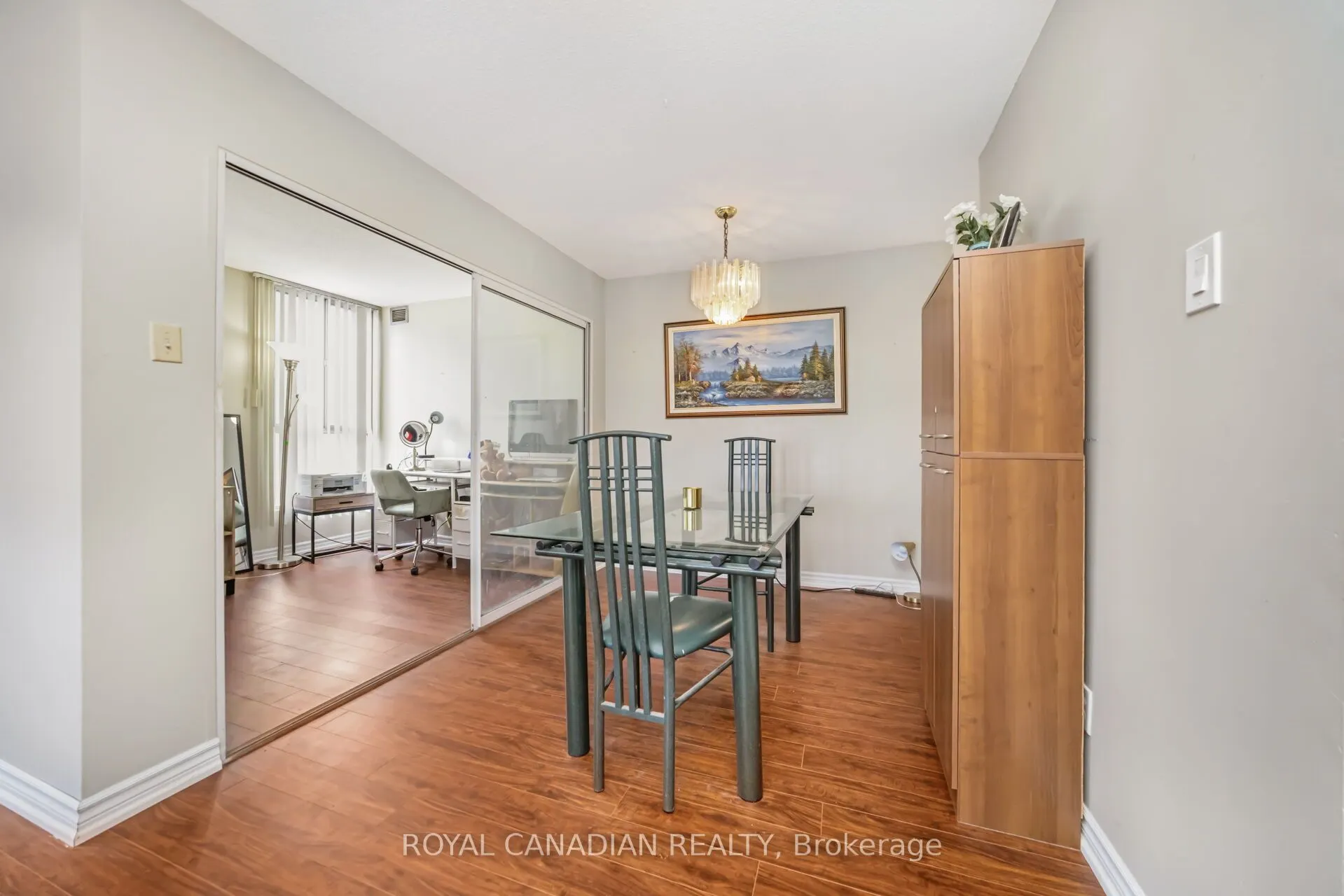 115 Hillcrest Avenue, #1904