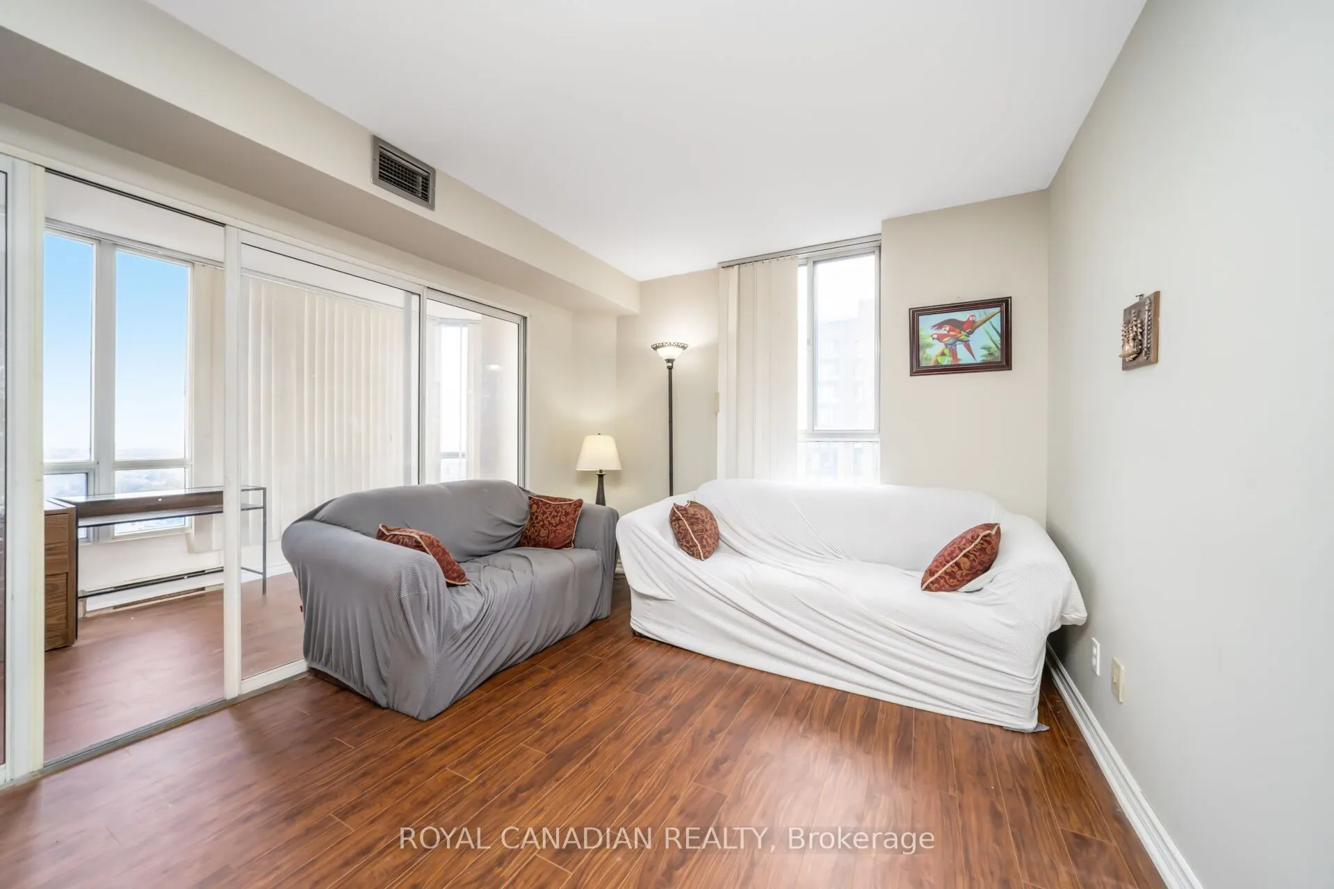 115 Hillcrest Avenue, #1904