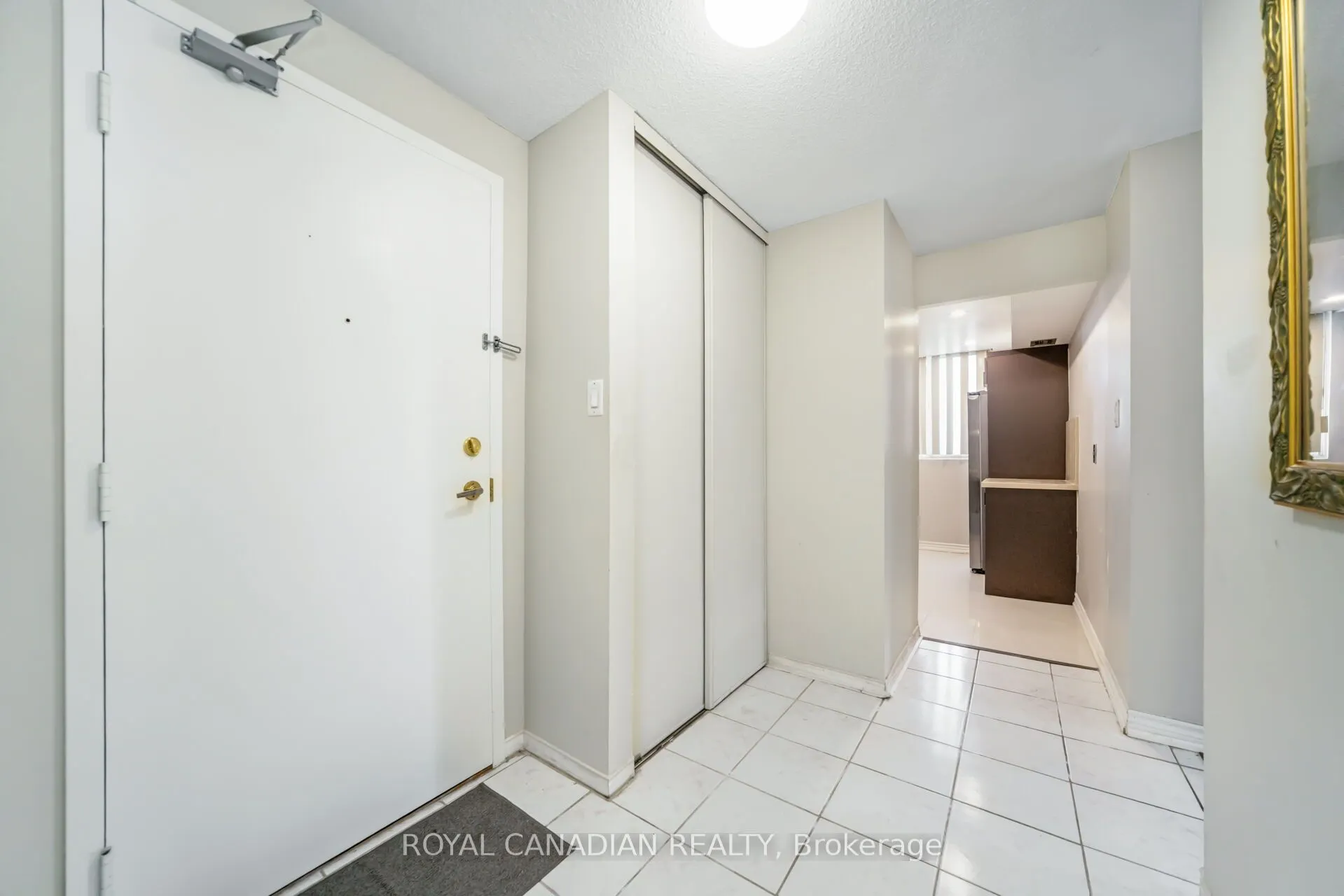 115 Hillcrest Avenue, #1904