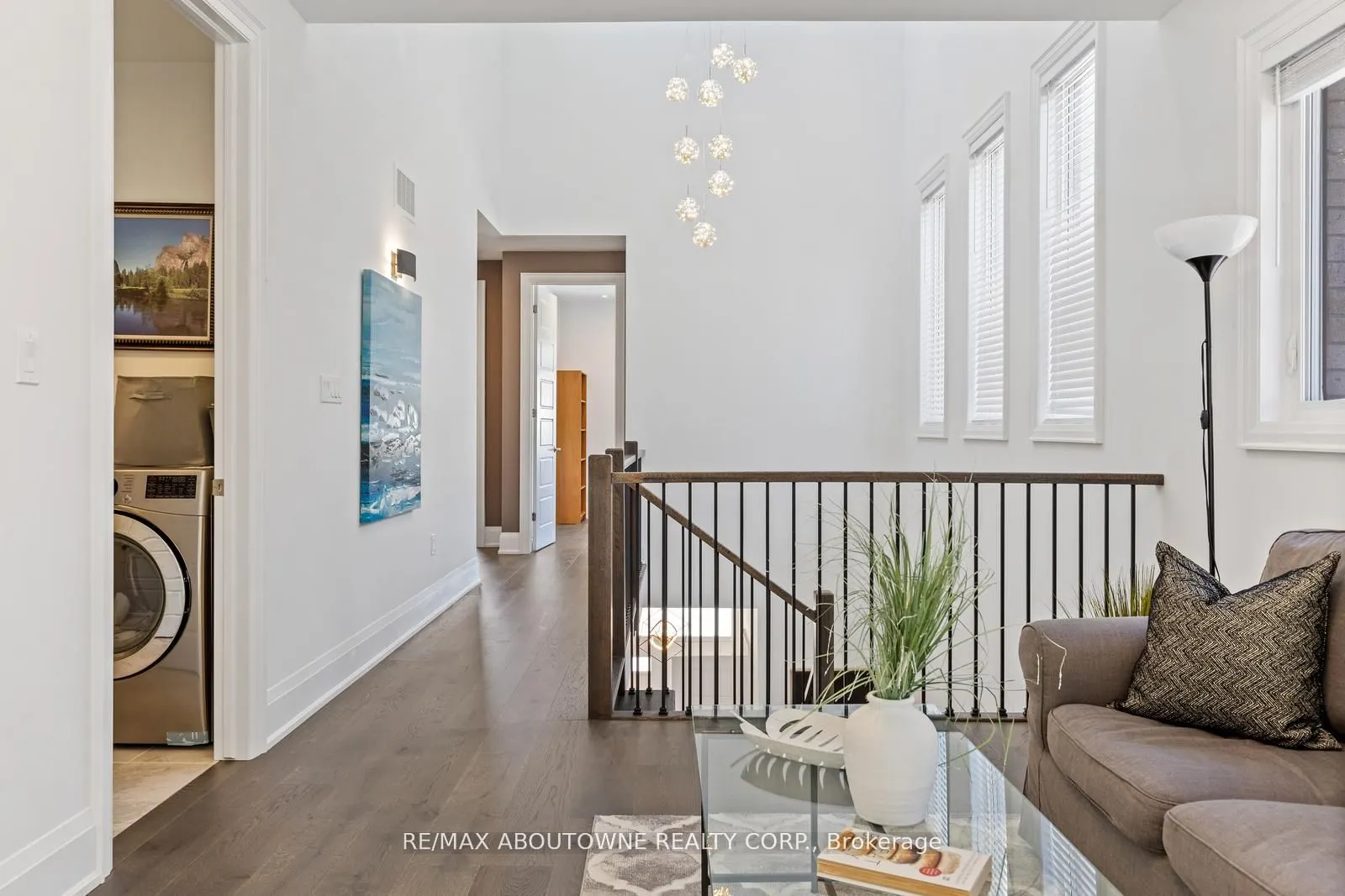 1467 Everest Crescent