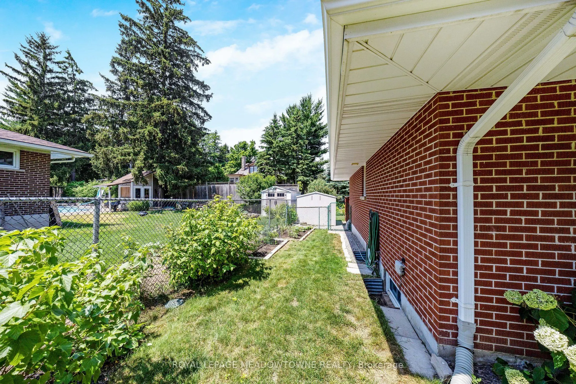 17 Valleyview Road