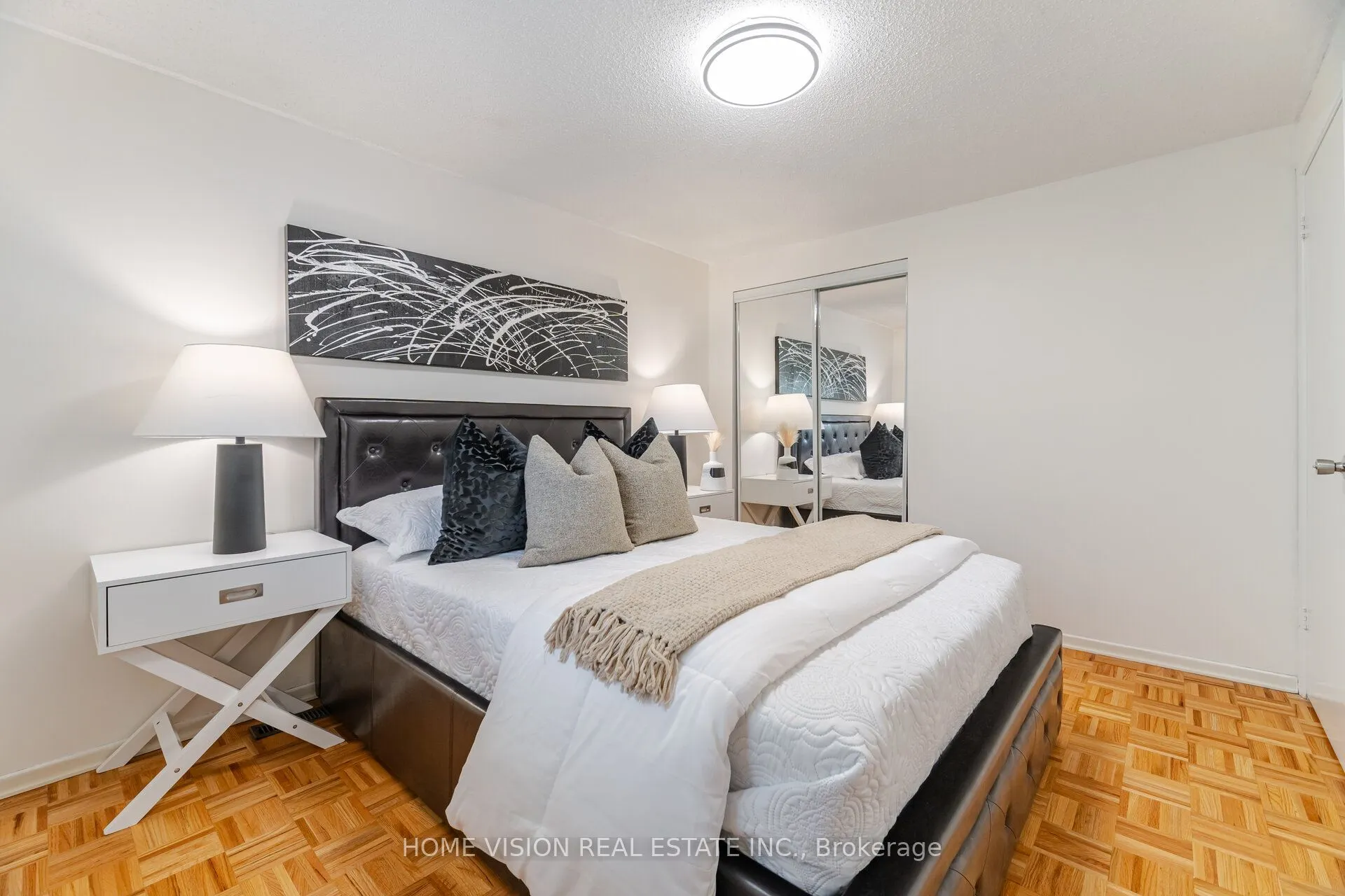 3175 Kirwin Avenue, #47