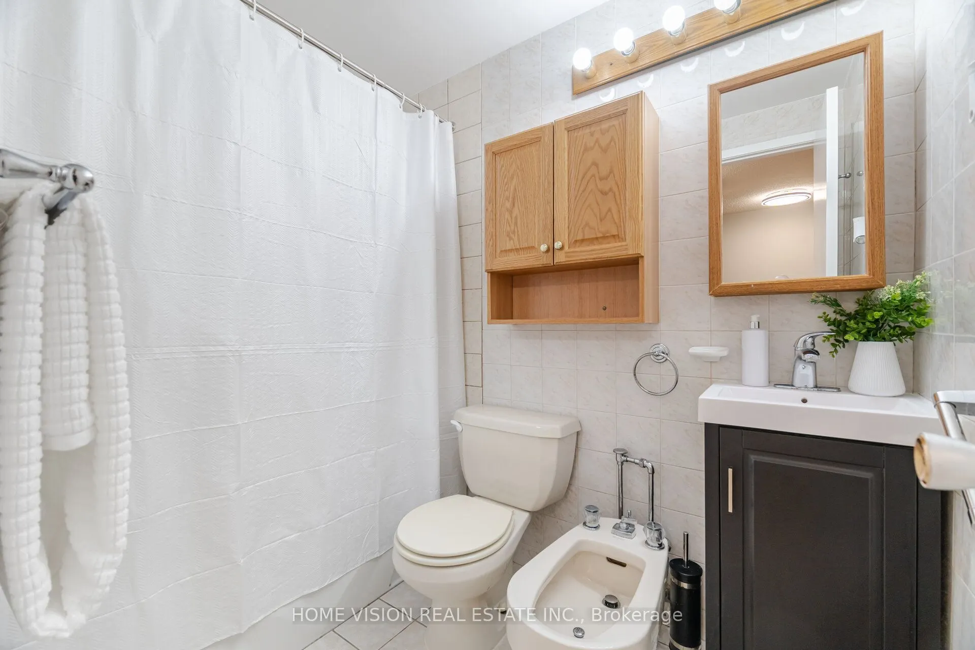 3175 Kirwin Avenue, #47