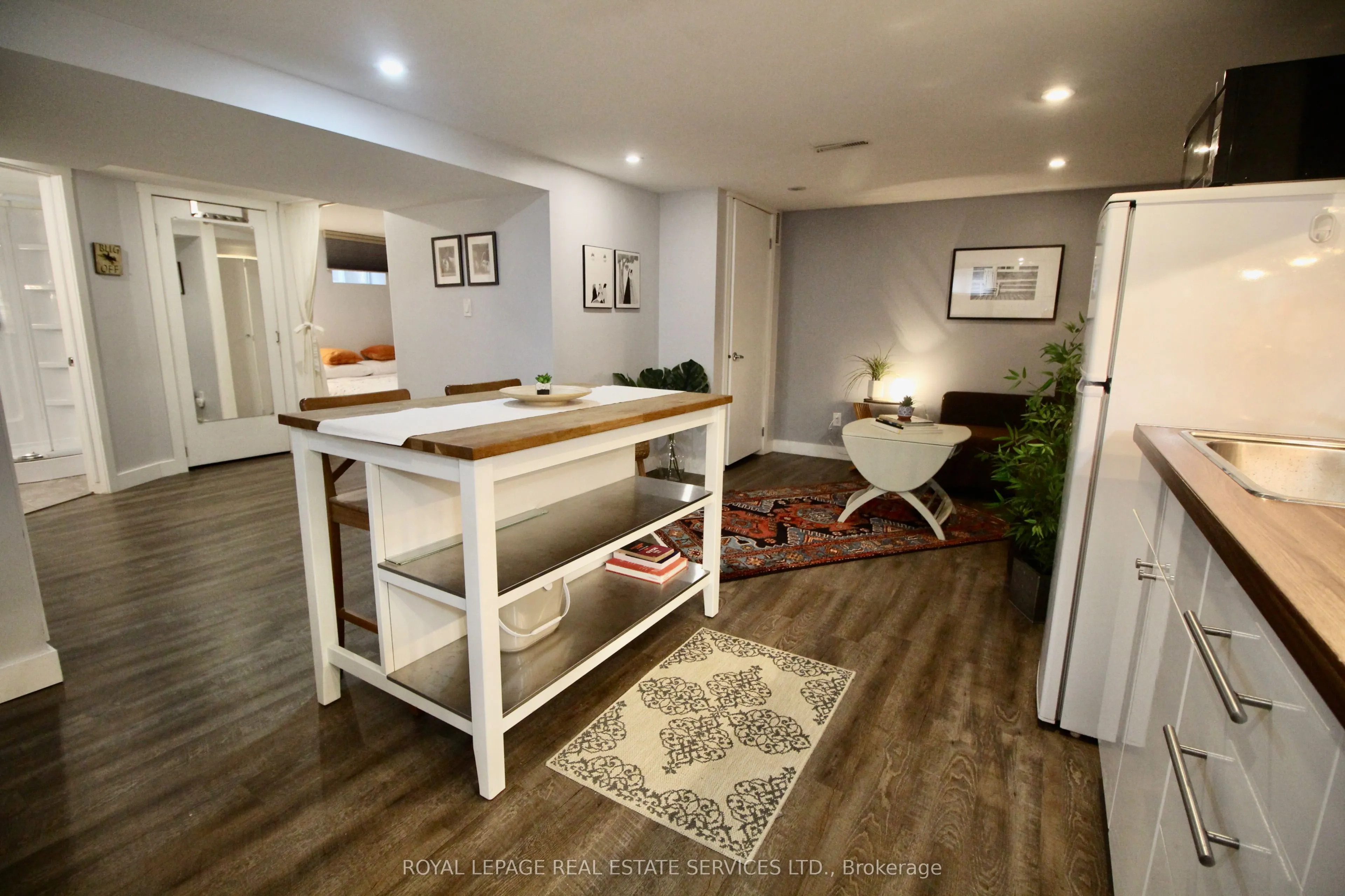 170 Fairview Avenue, #Lower