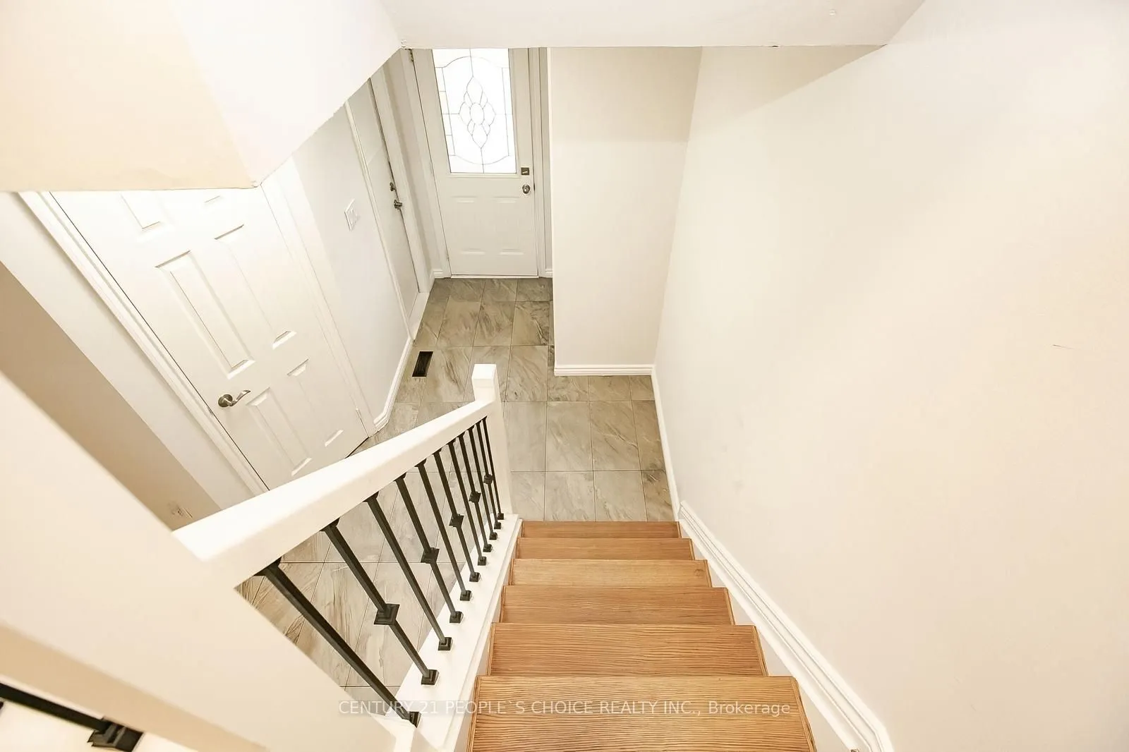 240 Simmons Boulevard