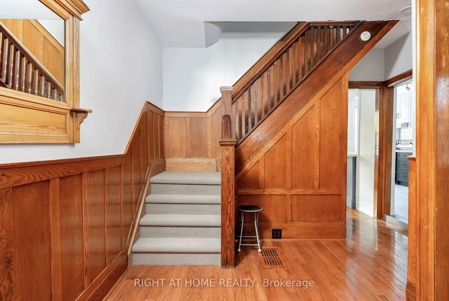 17 Glen Gordon Road