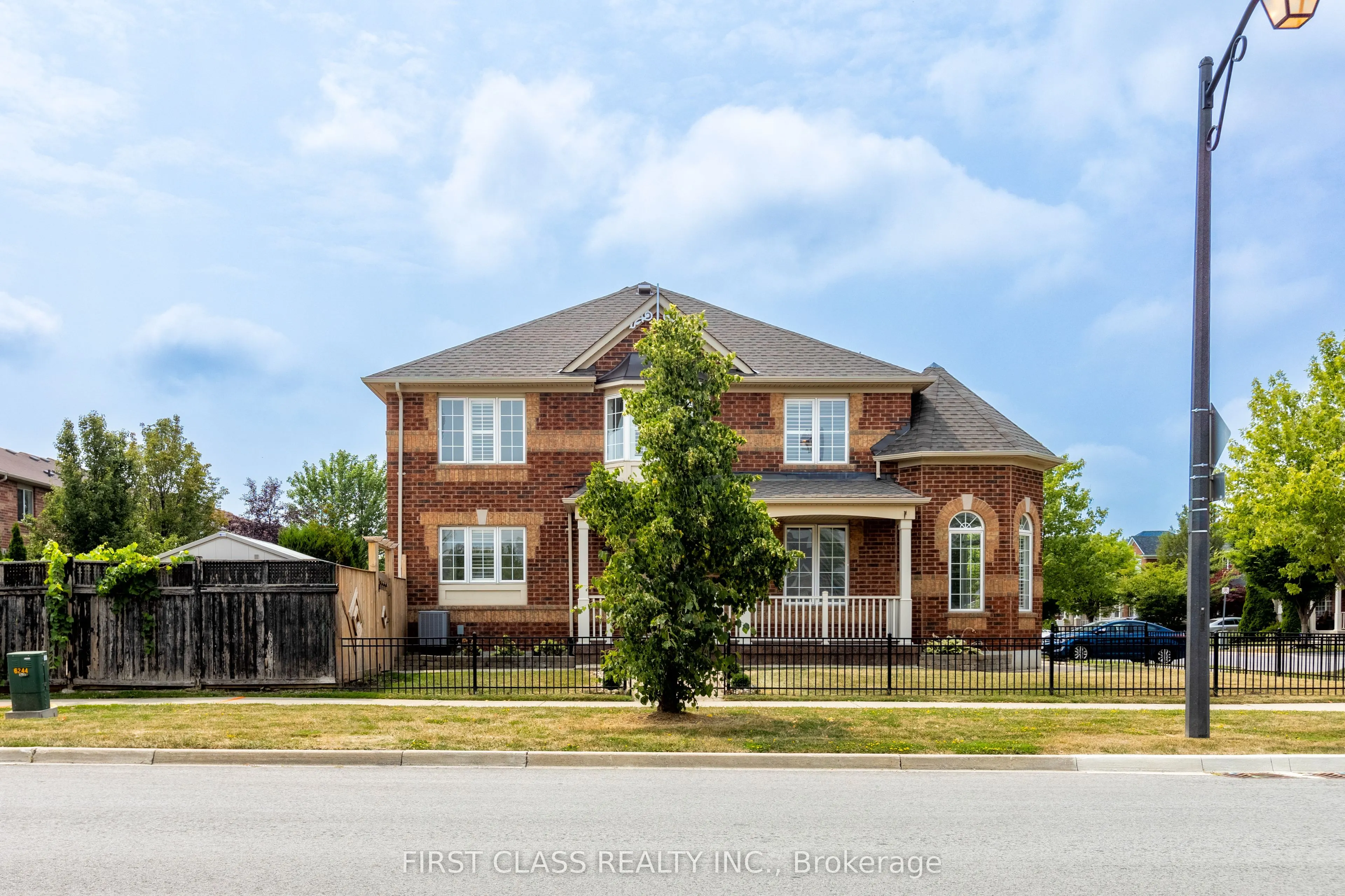 802 Yates Drive