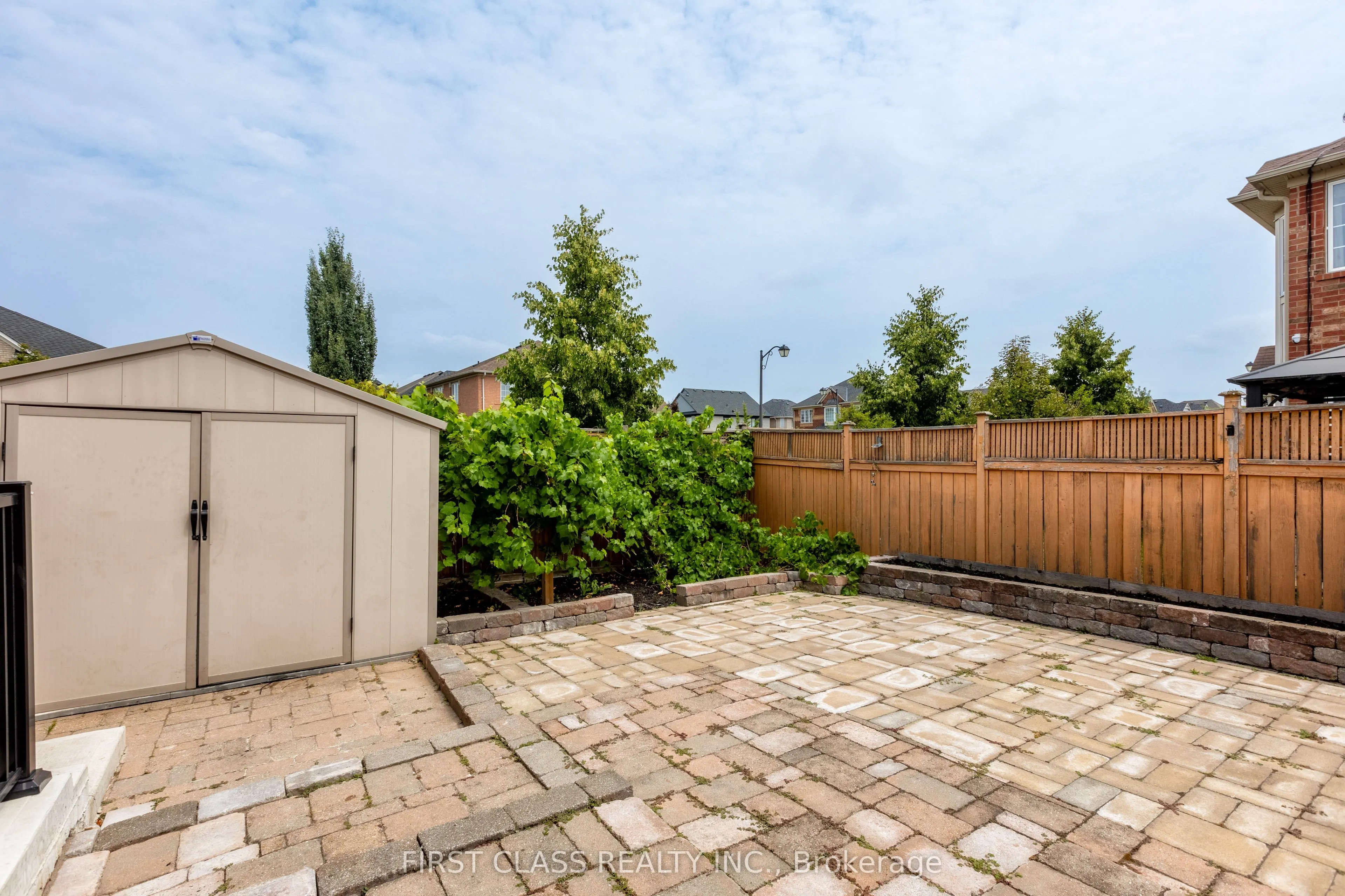 802 Yates Drive