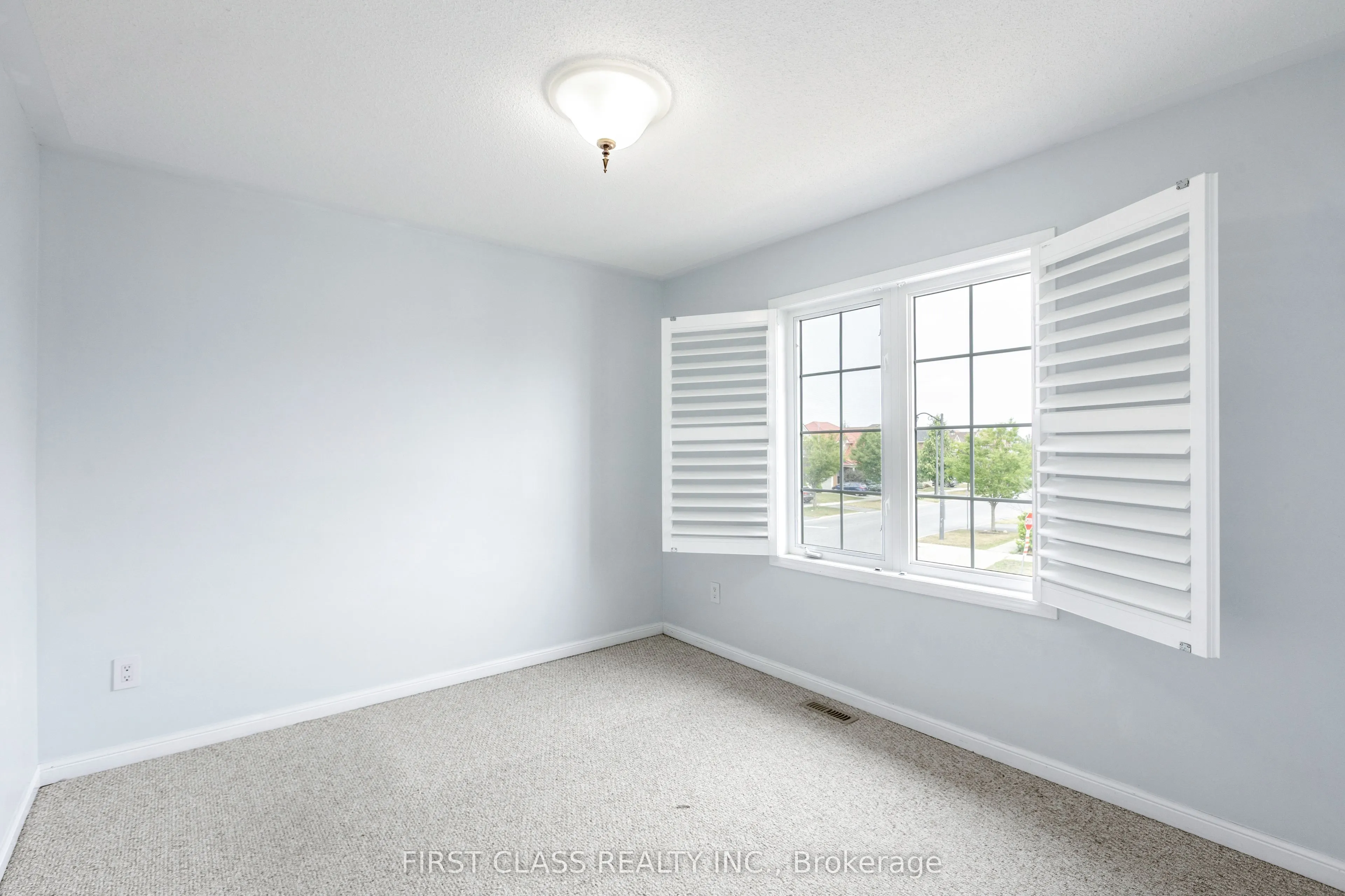 802 Yates Drive