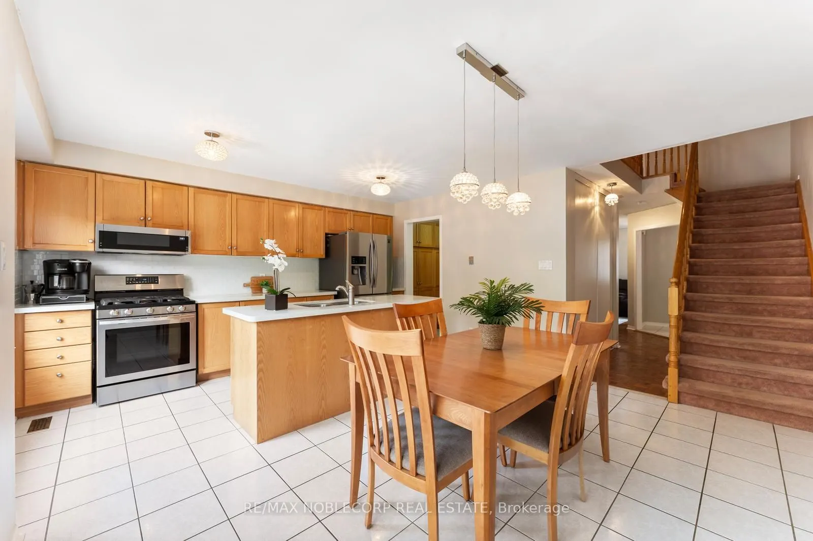 44 Hanton Crescent