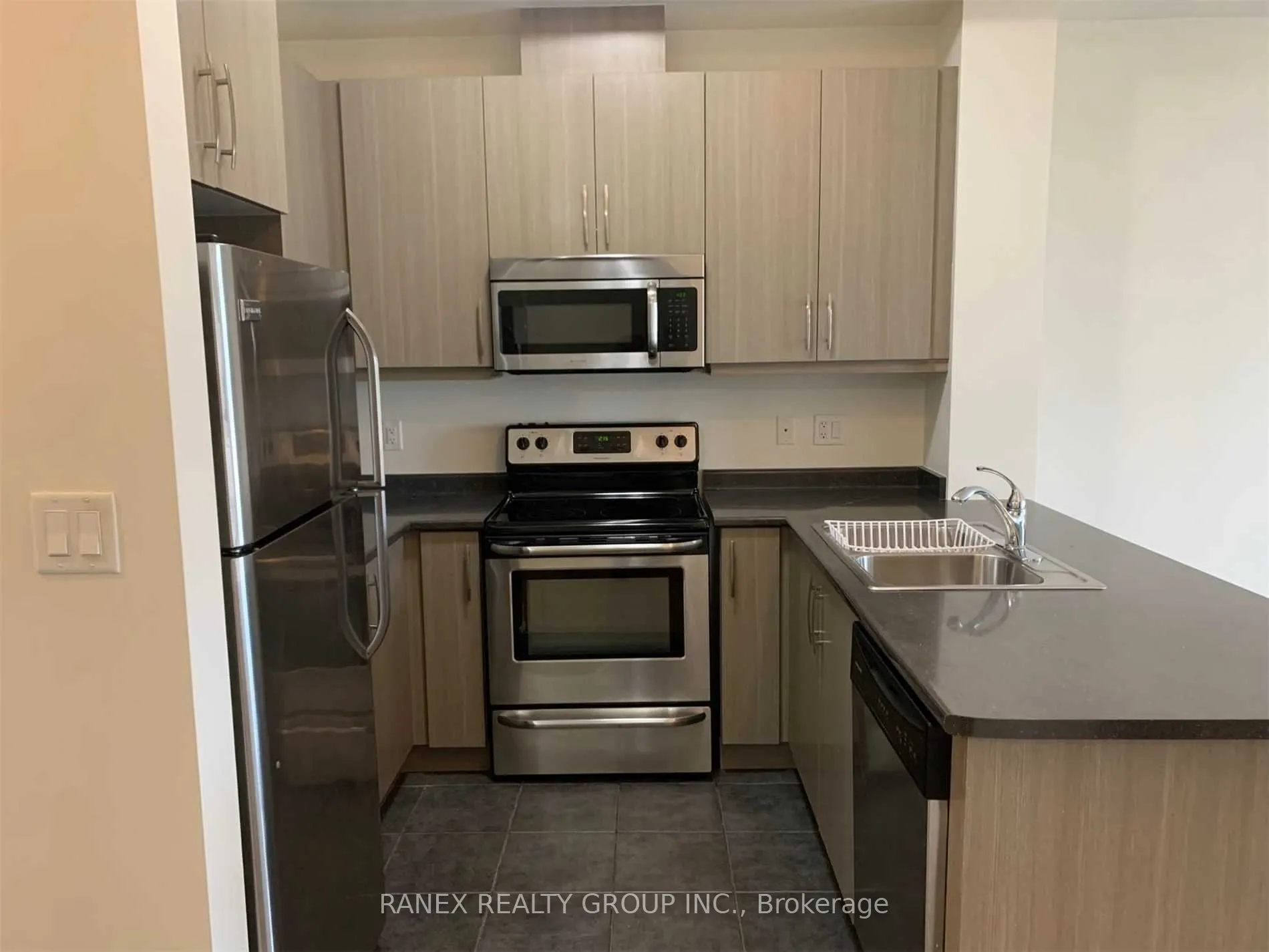 5317 Upper Middle Road, #424