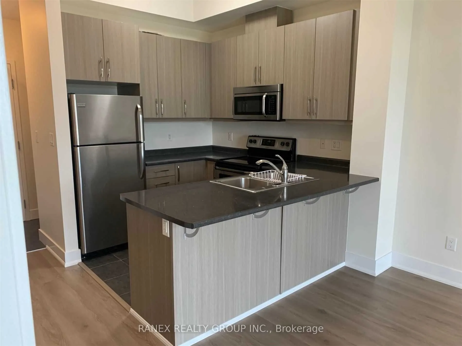 5317 Upper Middle Road, #424