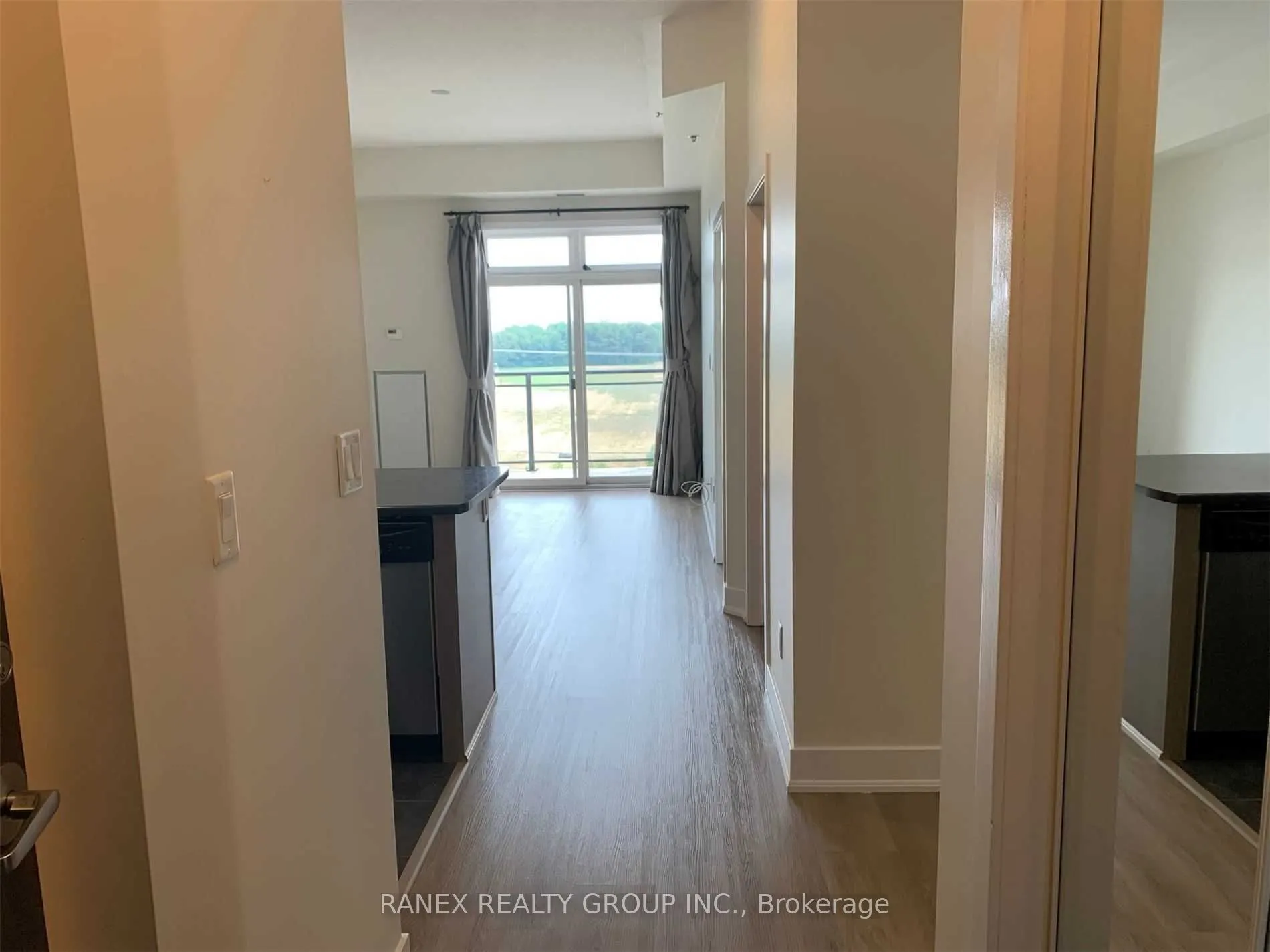 5317 Upper Middle Road, #424