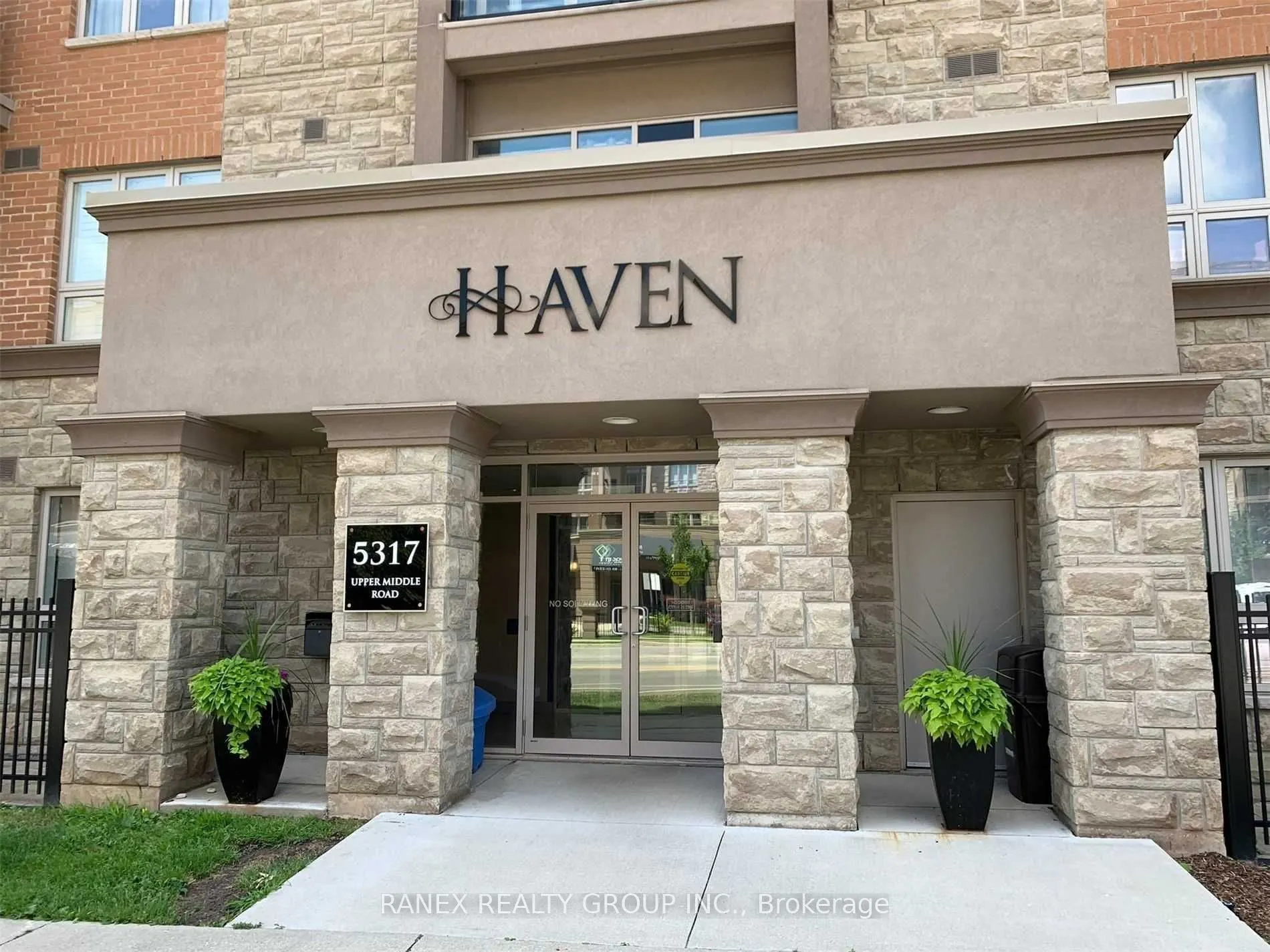 5317 Upper Middle Road, #424