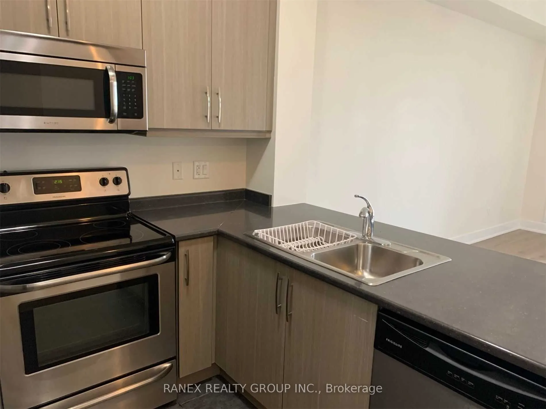 5317 Upper Middle Road, #424