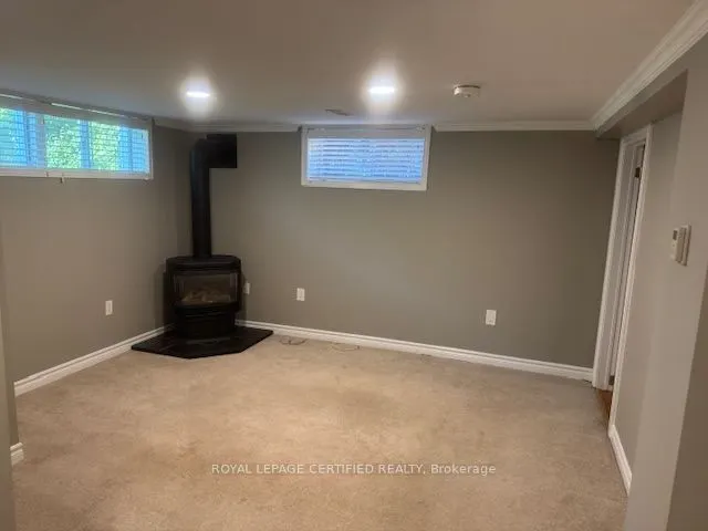 6 Prince Charles Drive, #Lower