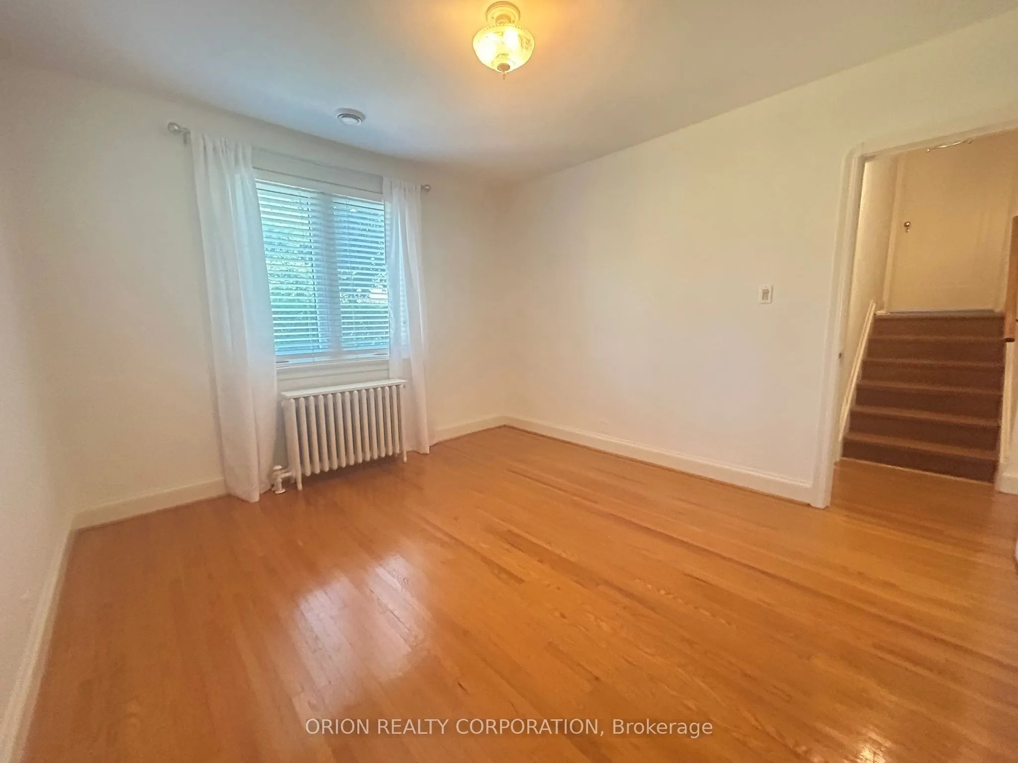 258 Viewmount Avenue
