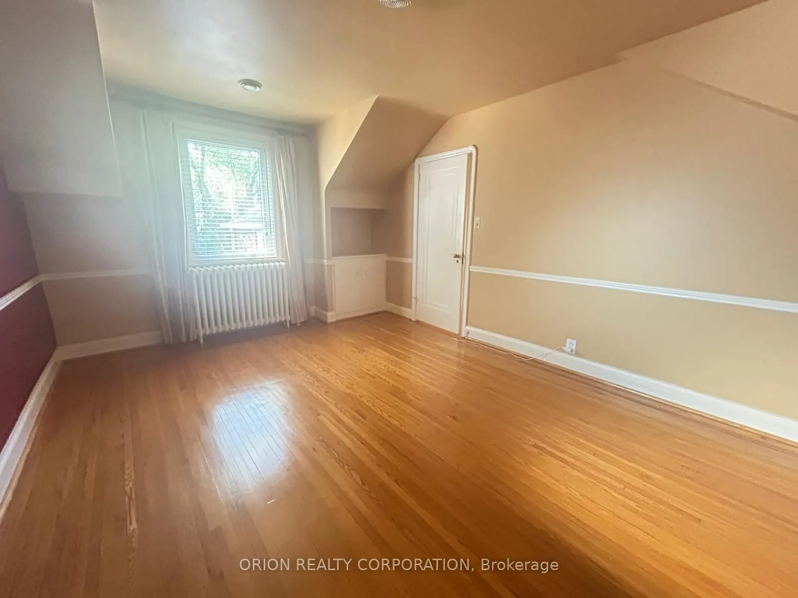 258 Viewmount Avenue