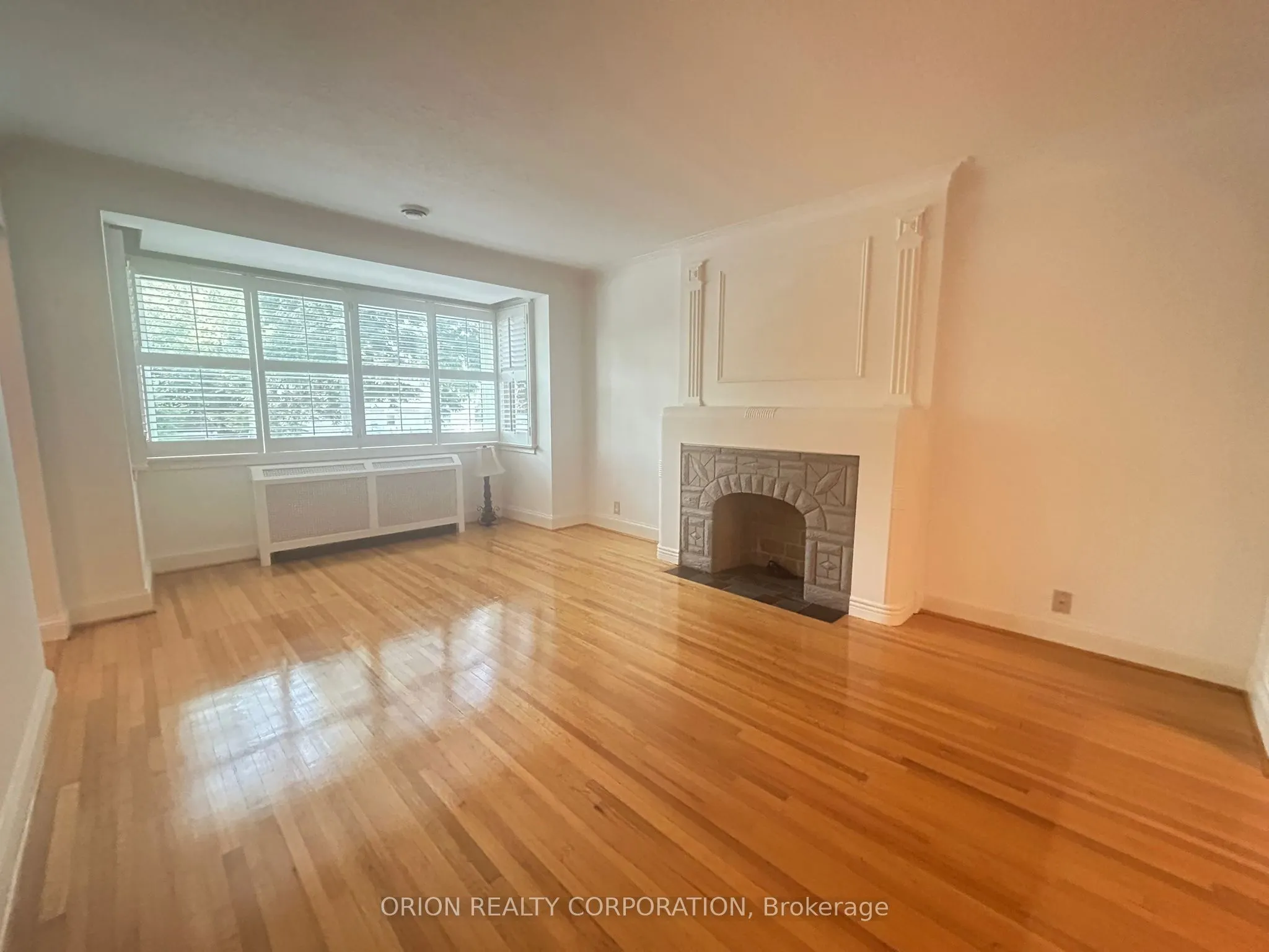 258 Viewmount Avenue