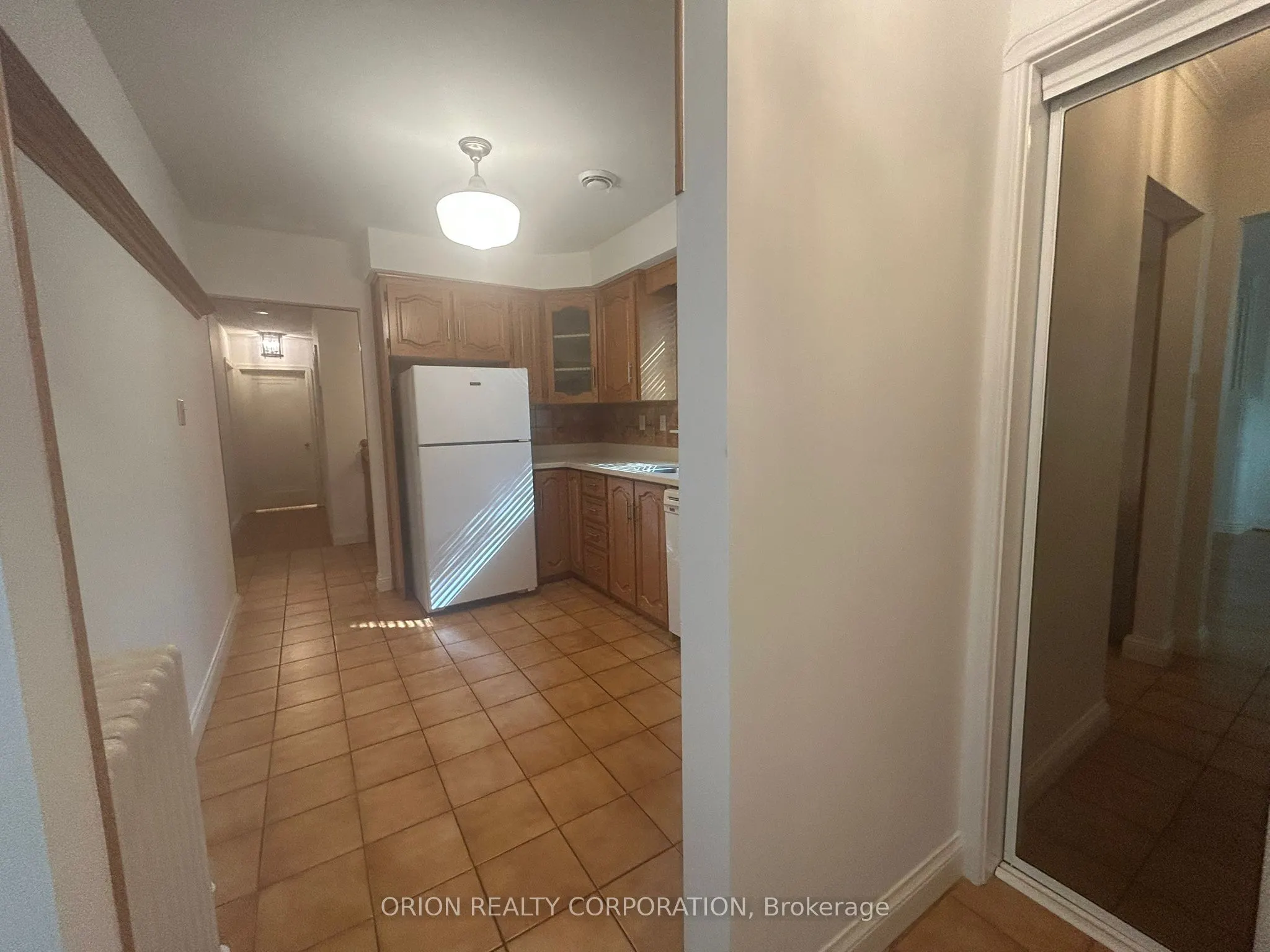 258 Viewmount Avenue