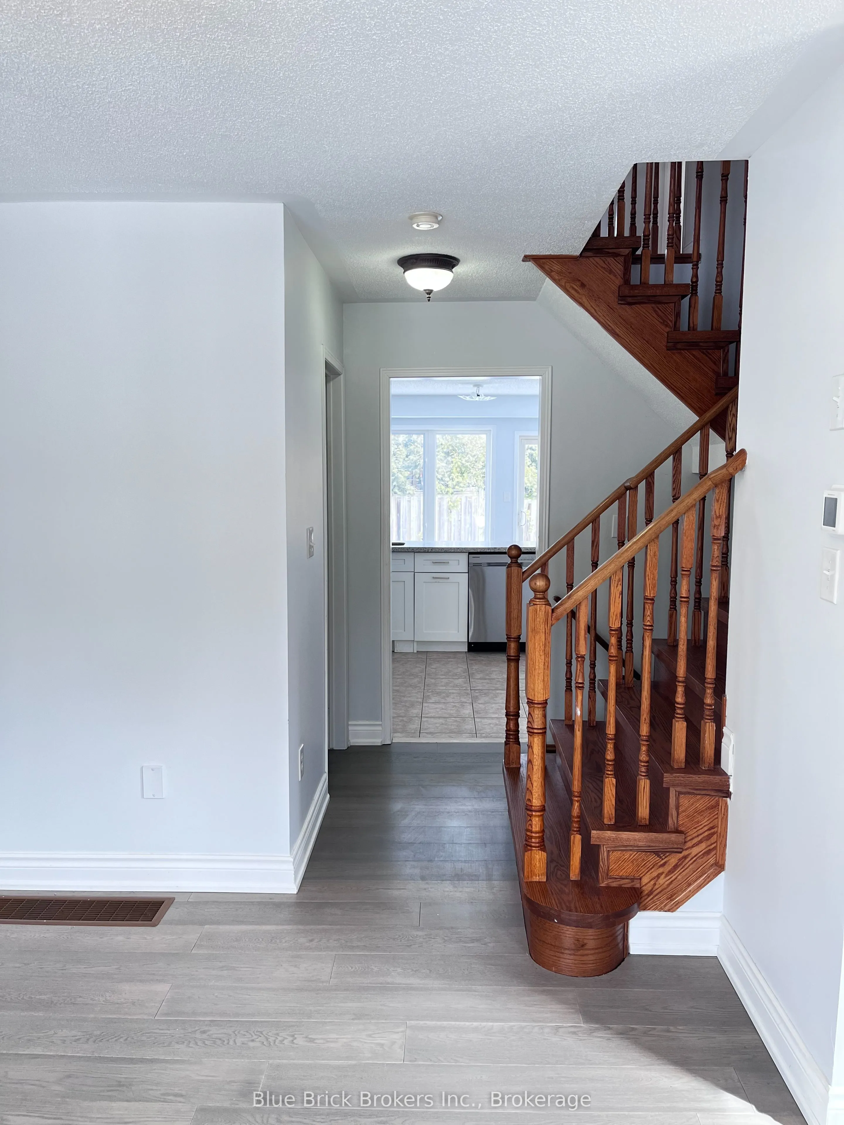 2395 Curtis Road