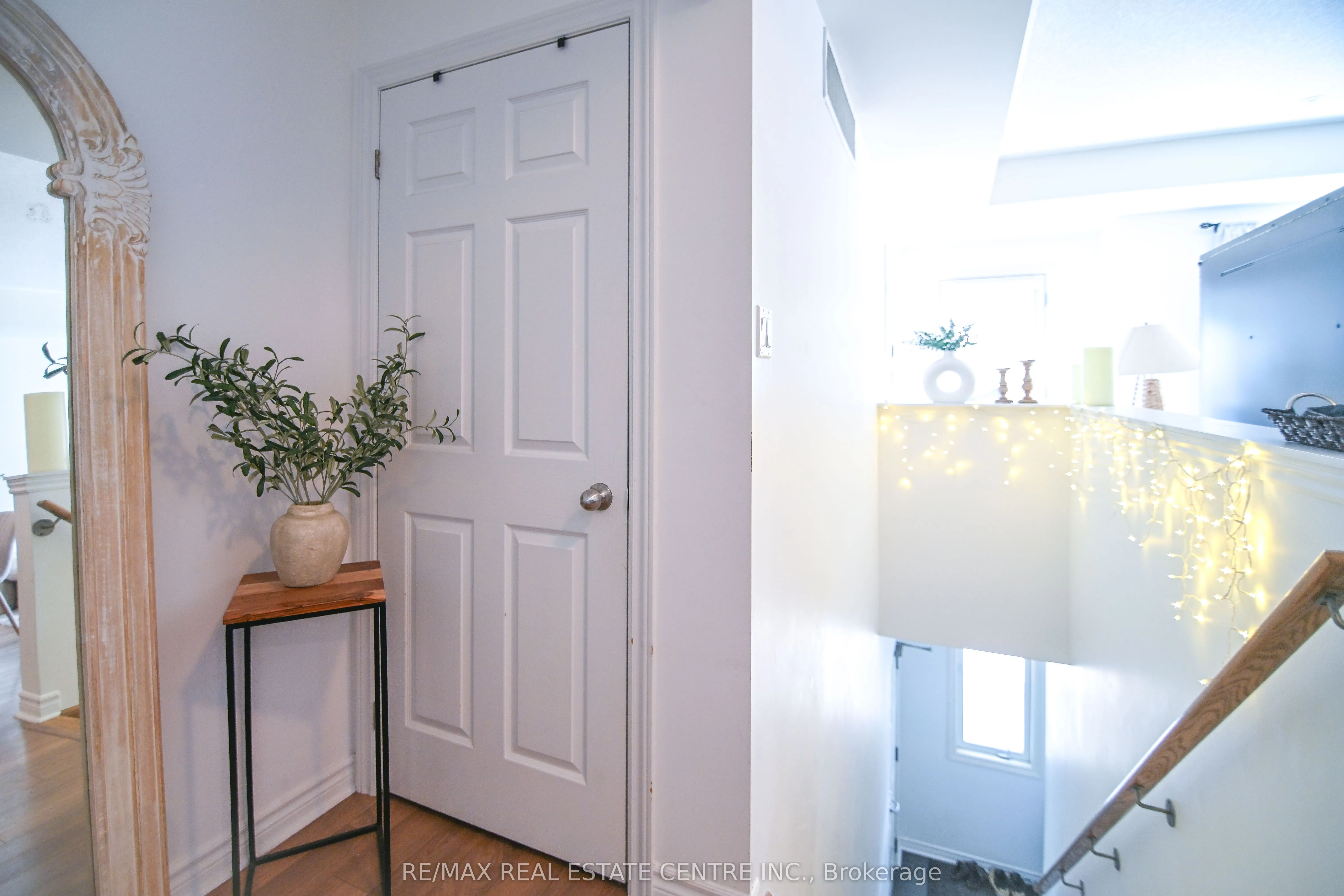 2420 Baronwood Drive, #11-03