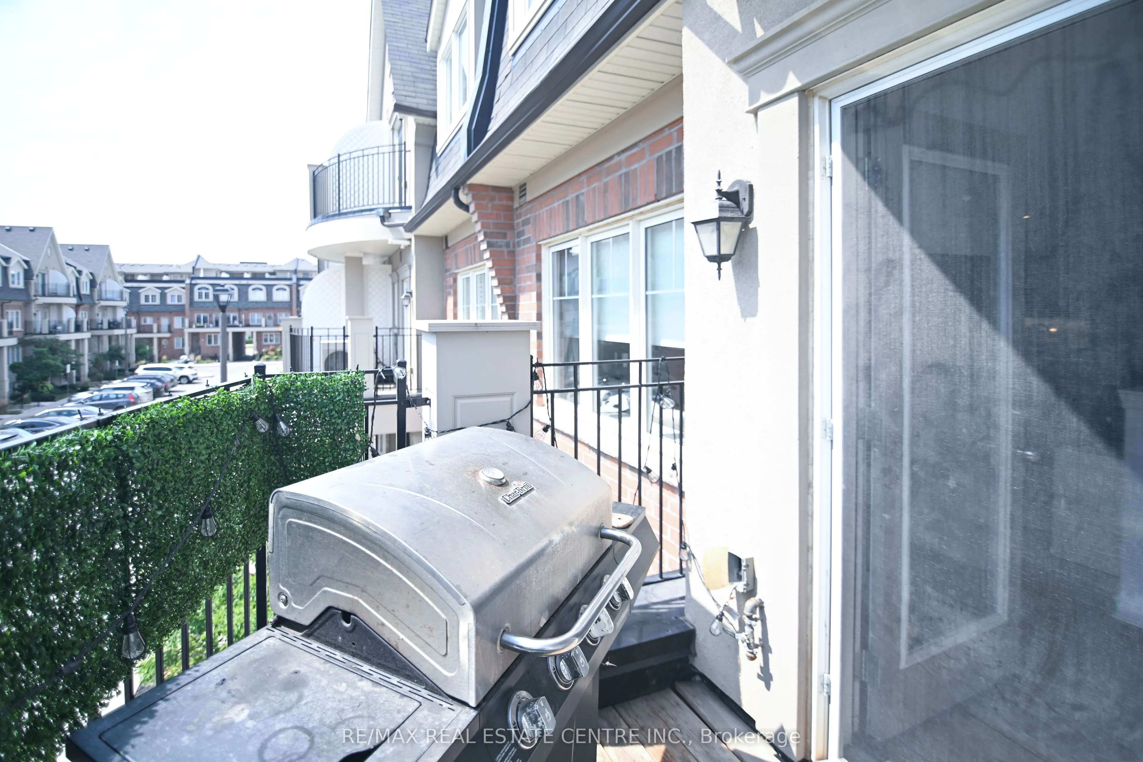 2420 Baronwood Drive, #11-03