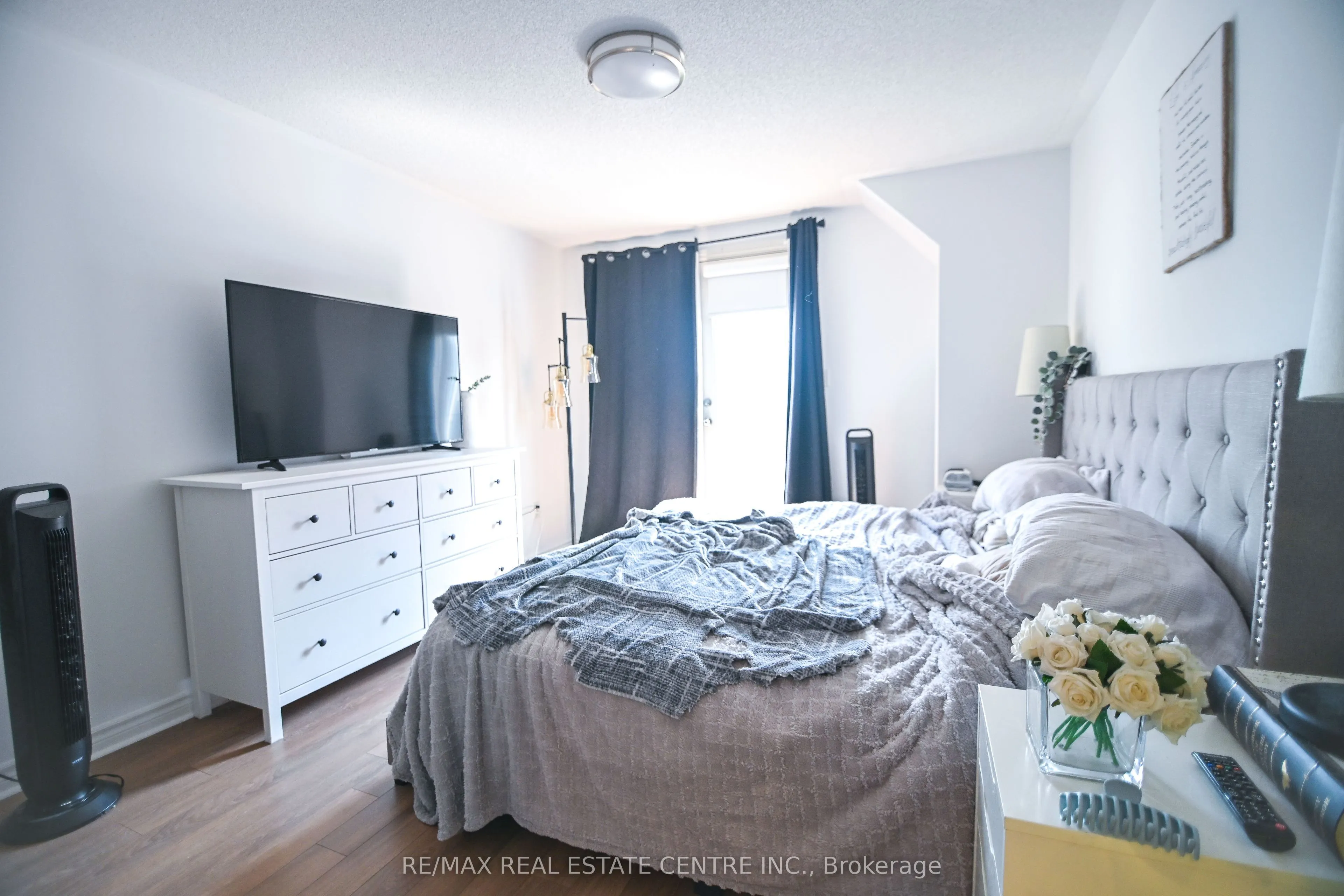 2420 Baronwood Drive, #11-03