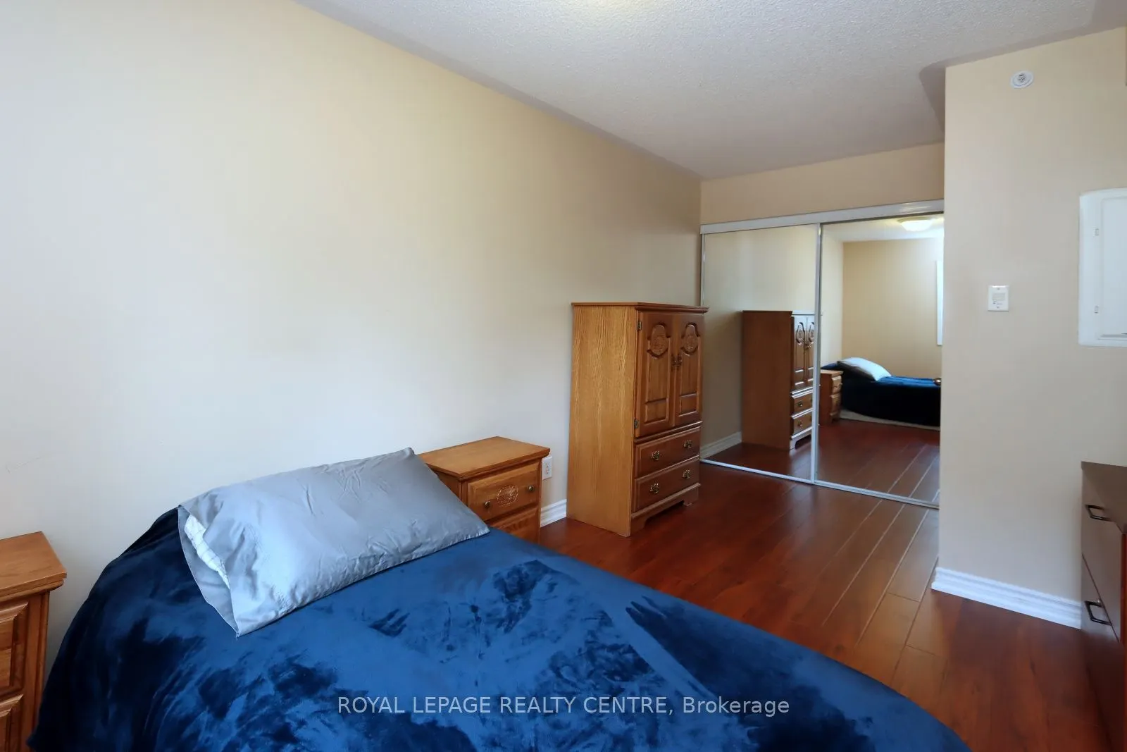5100 Winston Churchill Boulevard, #103