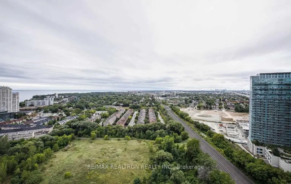88 Park Lawn Road, #2803