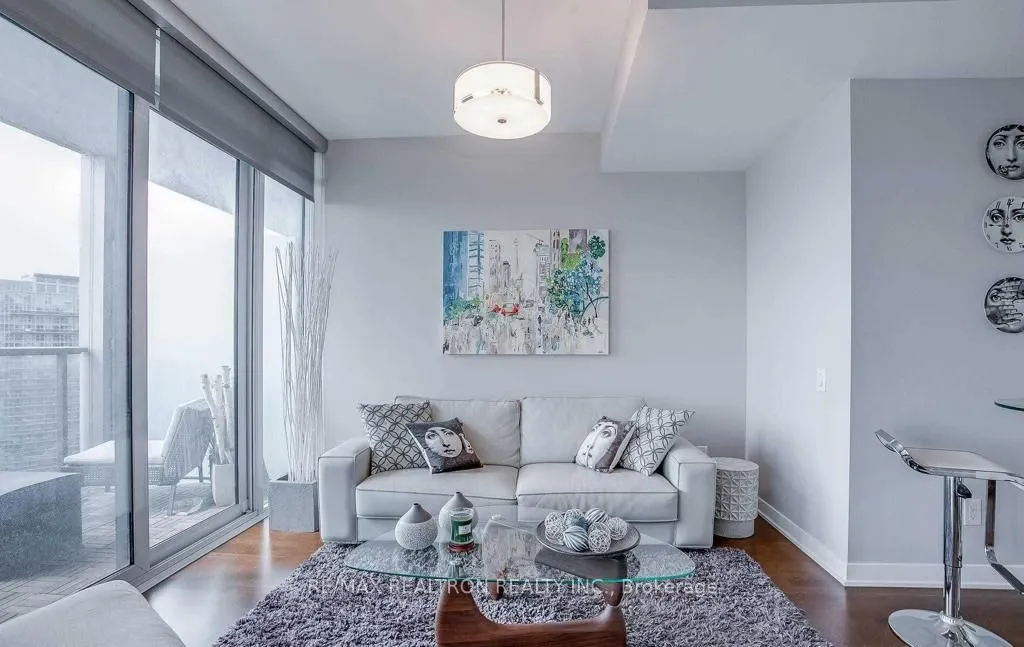 88 Park Lawn Road, #2803