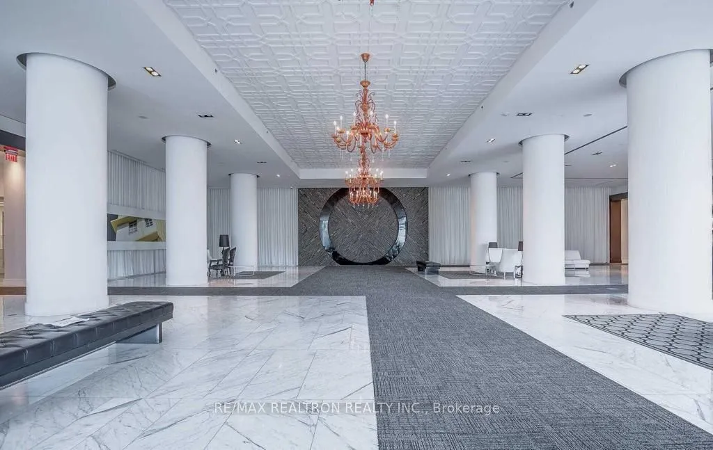 88 Park Lawn Road, #2803