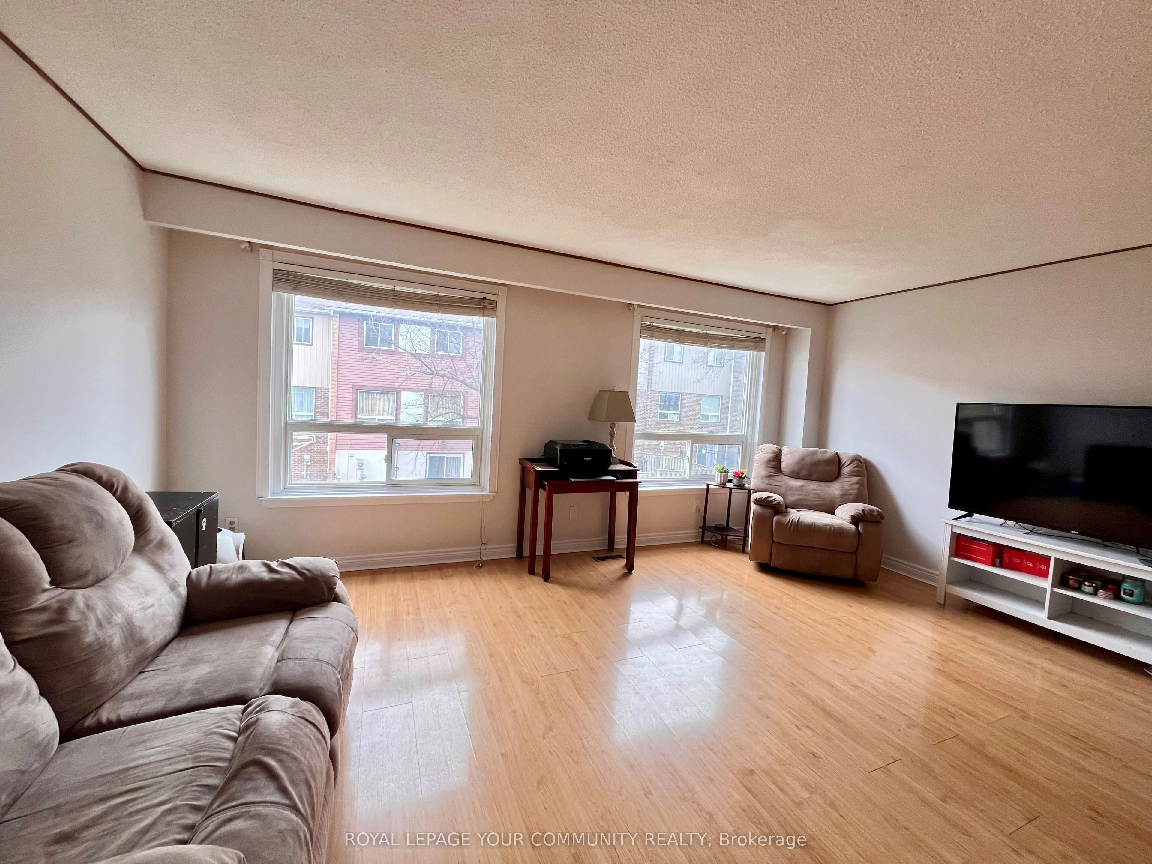 14 Moregate Crescent, #6