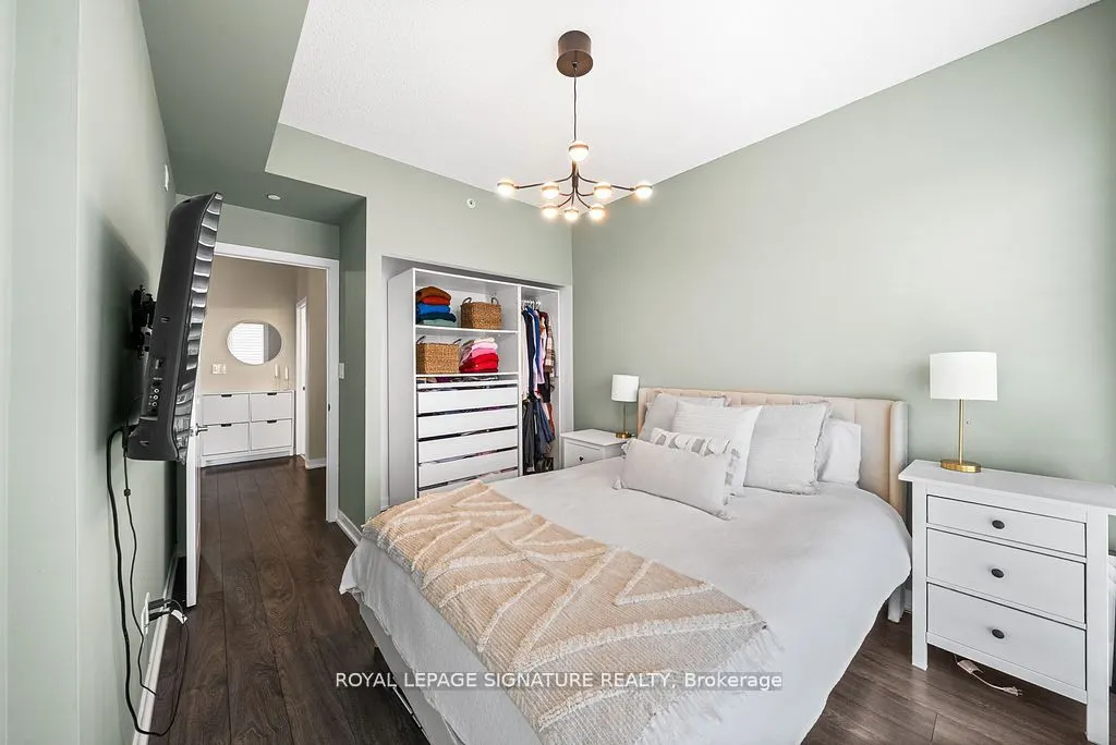 1284 Guelph Line, #317
