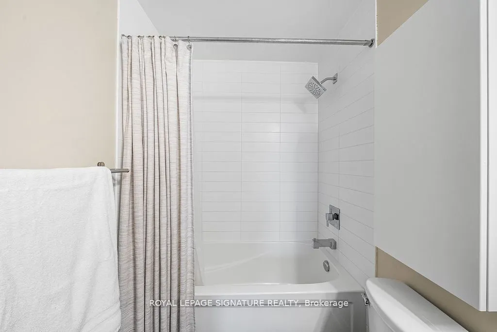 1284 Guelph Line, #317