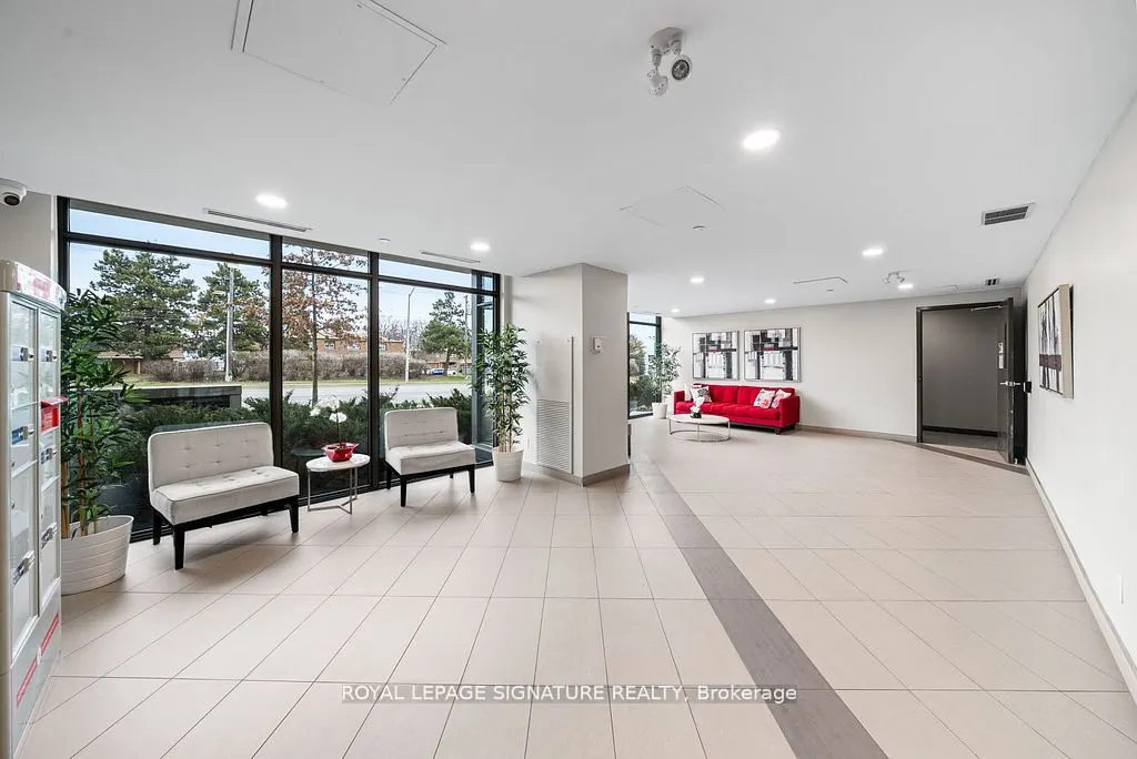 1284 Guelph Line, #317