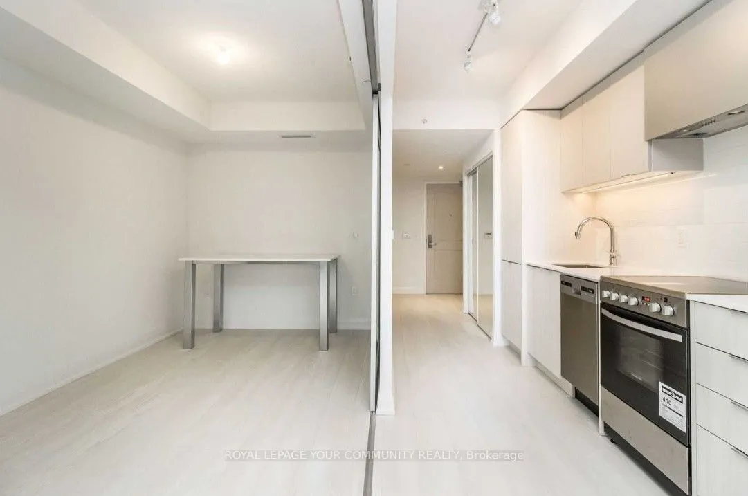 26 Gibbs Road, #450